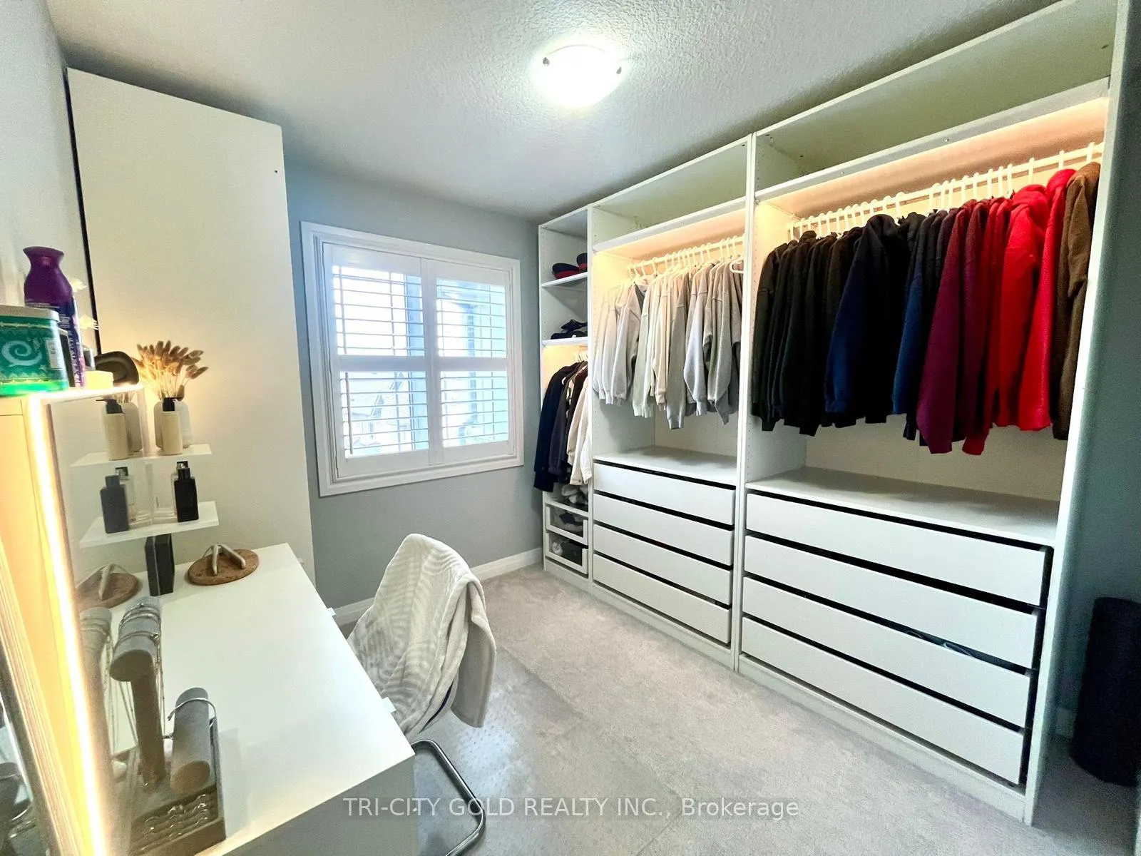 Photo 23 of 22 Waterlily Way, Hamilton, Stoney Creek — HOMEH