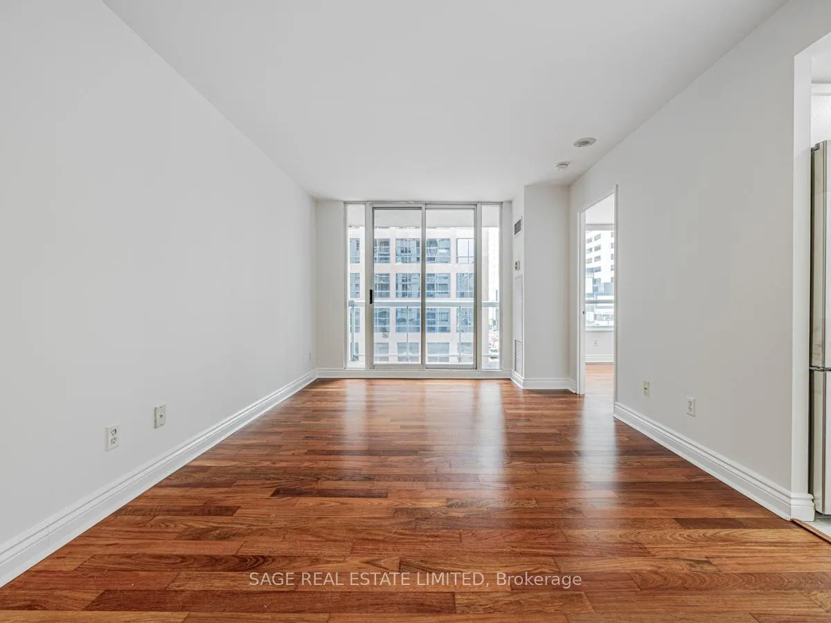 Photo 2 of Unit 503, 43 Eglinton Avenue E, Toronto, Mount Pleasant East — HOMEH