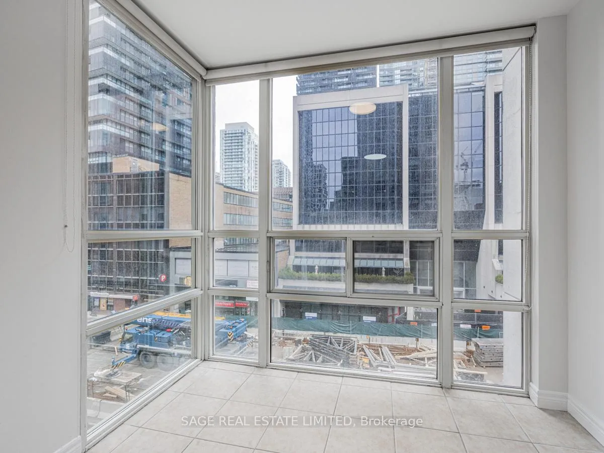 Photo 15 of Unit 503, 43 Eglinton Avenue E, Toronto, Mount Pleasant East — HOMEH