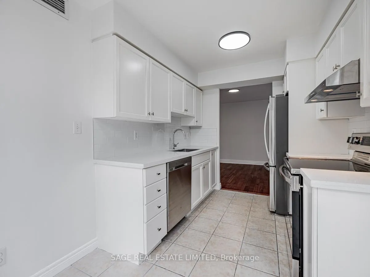 Photo 16 of Unit 503, 43 Eglinton Avenue E, Toronto, Mount Pleasant East — HOMEH