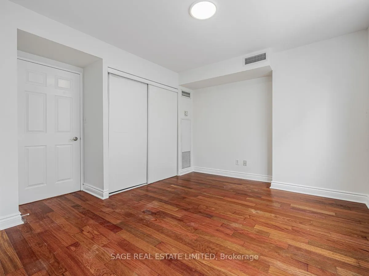 Photo 21 of Unit 503, 43 Eglinton Avenue E, Toronto, Mount Pleasant East — HOMEH