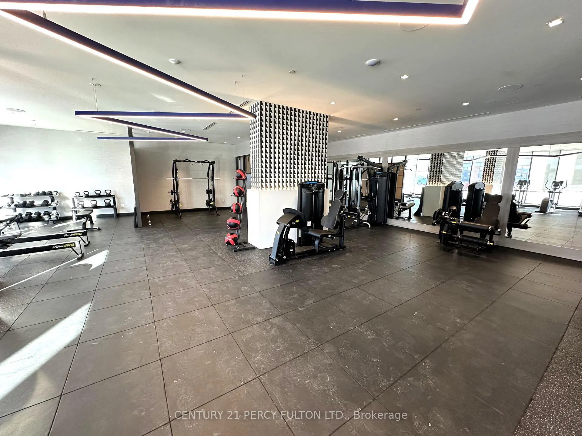 Photo 9 of Unit 513, 2545 Simcoe Street N, Oshawa, Windfields — HOMEH