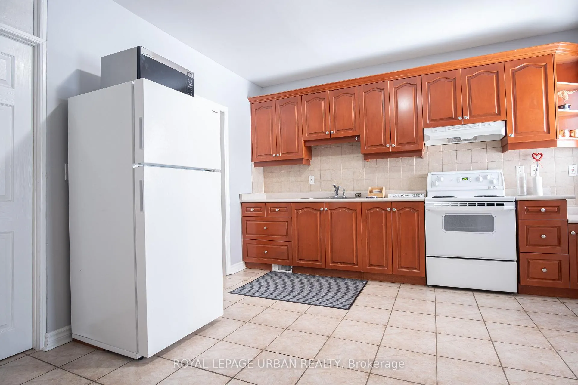 Photo 3 of 58 Ascot Avenue, Toronto, Corso Italia-Davenport — HOMEH
