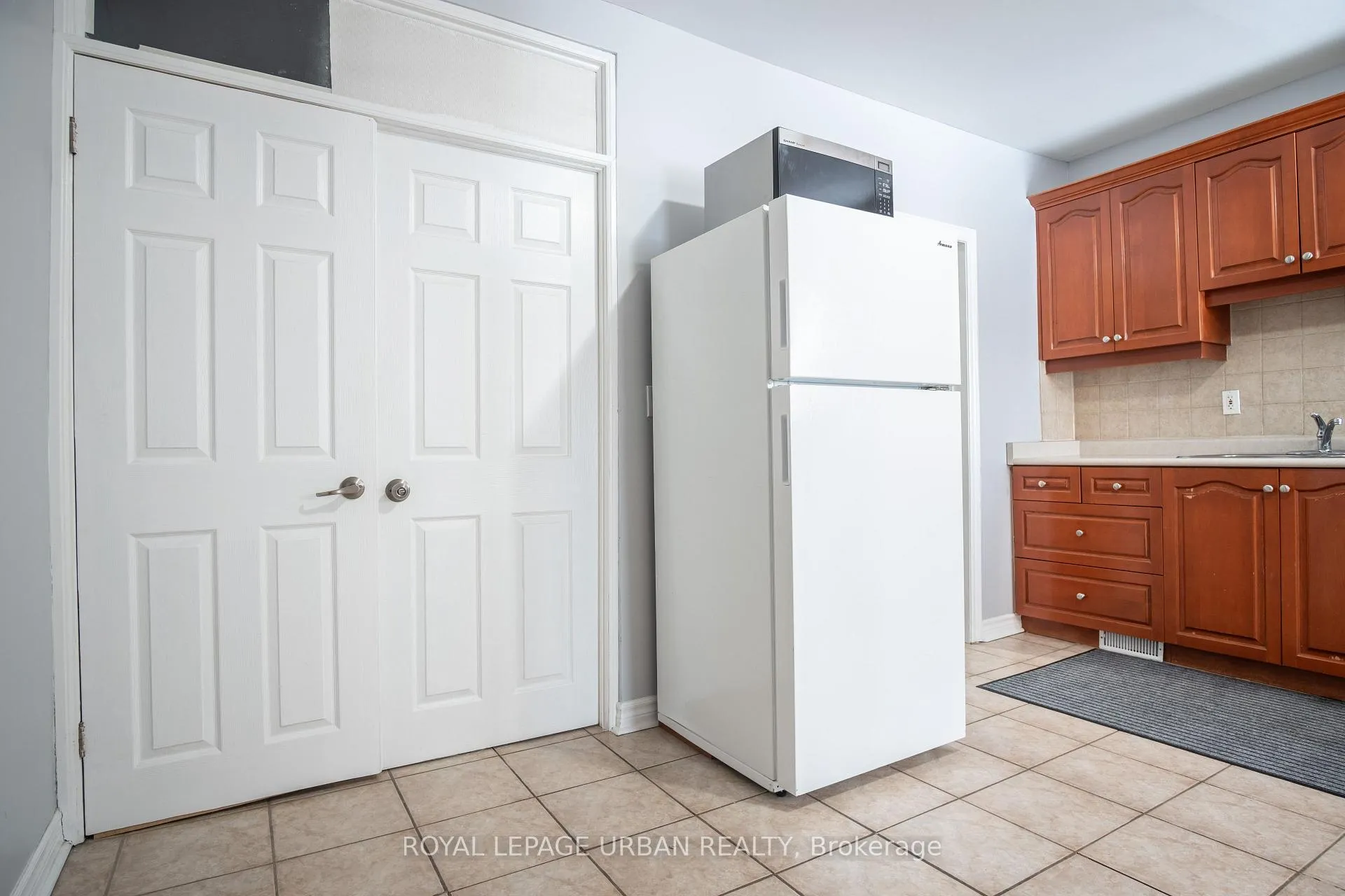 Photo 4 of 58 Ascot Avenue, Toronto, Corso Italia-Davenport — HOMEH