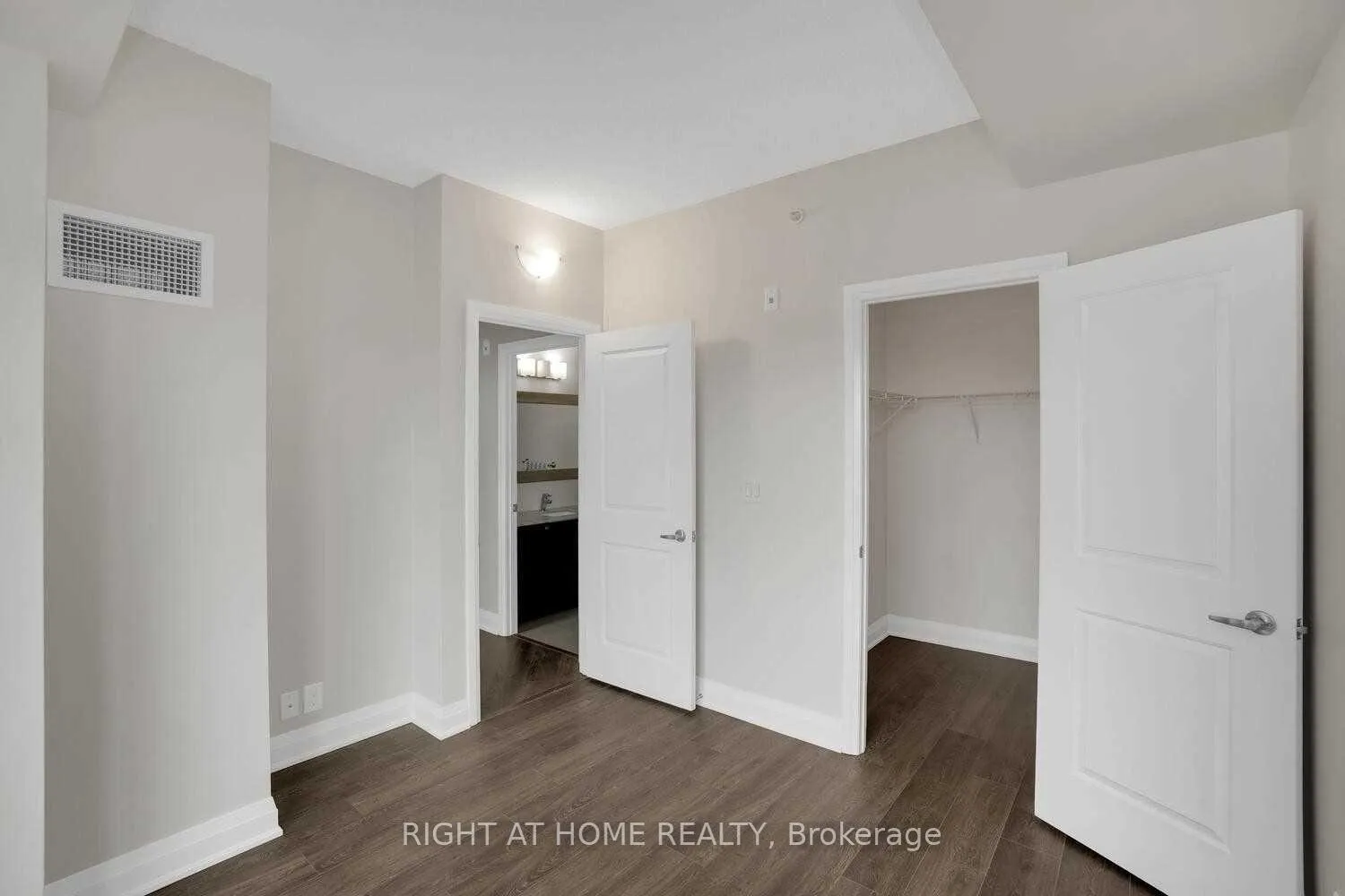 Photo 20 of Unit 305, 24 Woodstream Boulevard, Vaughan, Vaughan Grove — HOMEH