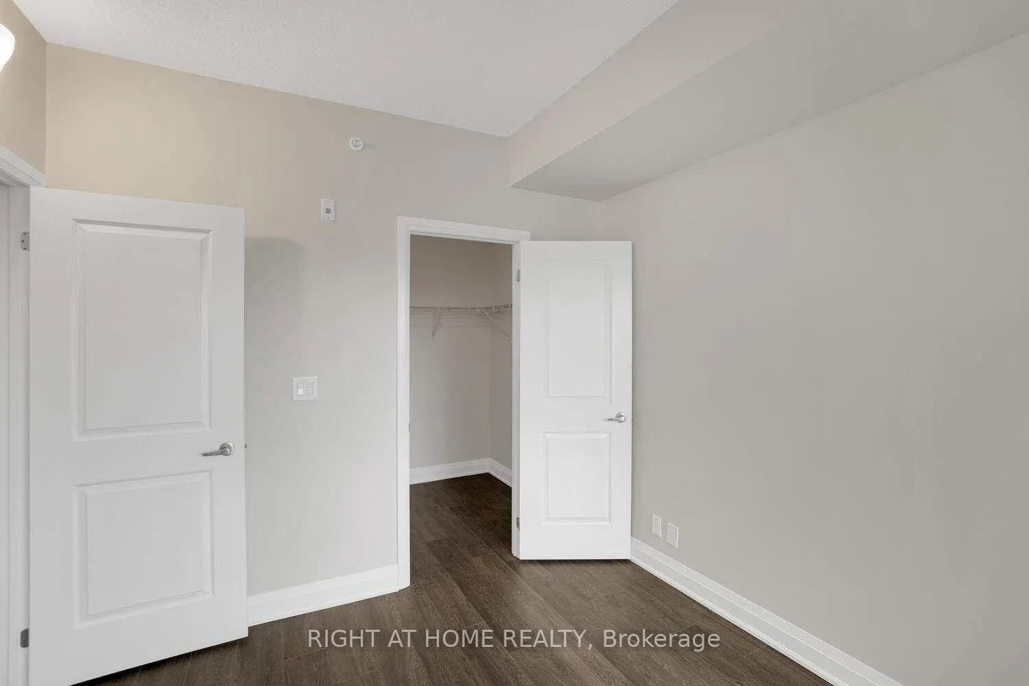 Photo 21 of Unit 305, 24 Woodstream Boulevard, Vaughan, Vaughan Grove — HOMEH