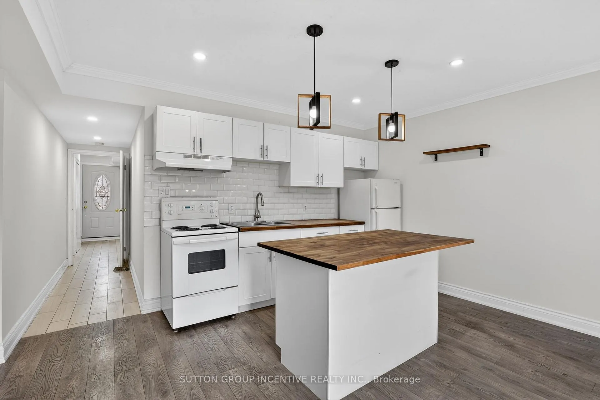 Photo 12 of 161 Harold Street, Brampton, Brampton South — HOMEH