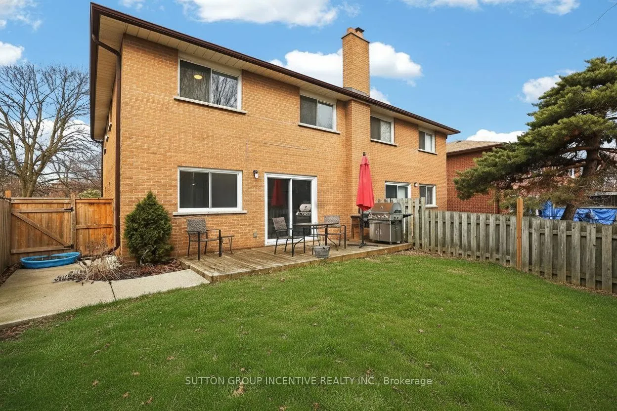 Photo 16 of 161 Harold Street, Brampton, Brampton South — HOMEH
