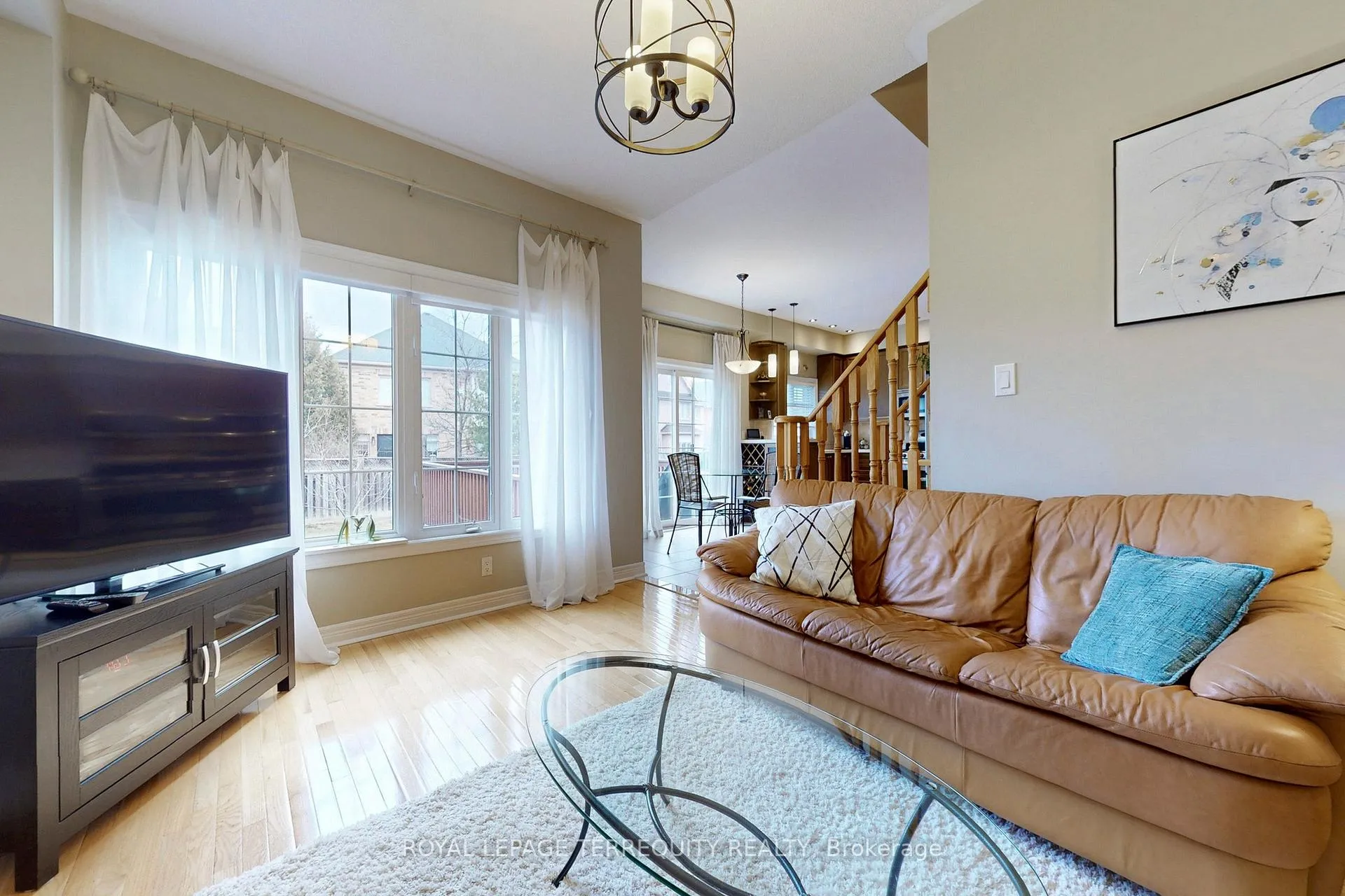 Photo 9 of 51 Donzi Lane, Vaughan, Patterson — HOMEH