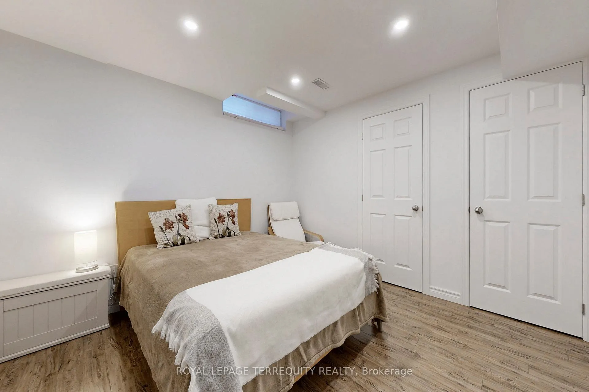 Photo 22 of 51 Donzi Lane, Vaughan, Patterson — HOMEH