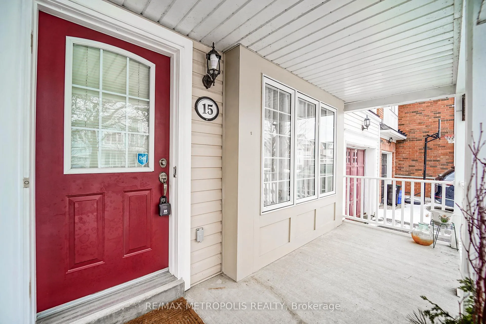 Photo 4 of 15 Lilley Avenue, Ajax, South East — HOMEH