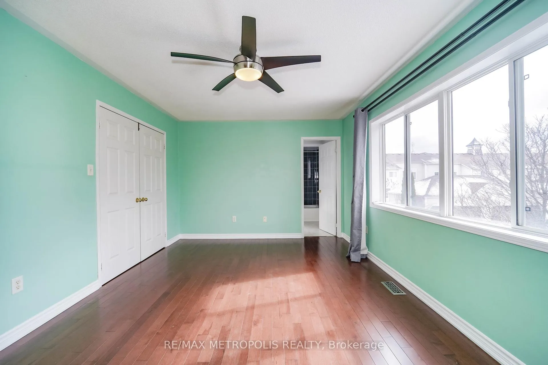 Photo 20 of 15 Lilley Avenue, Ajax, South East — HOMEH