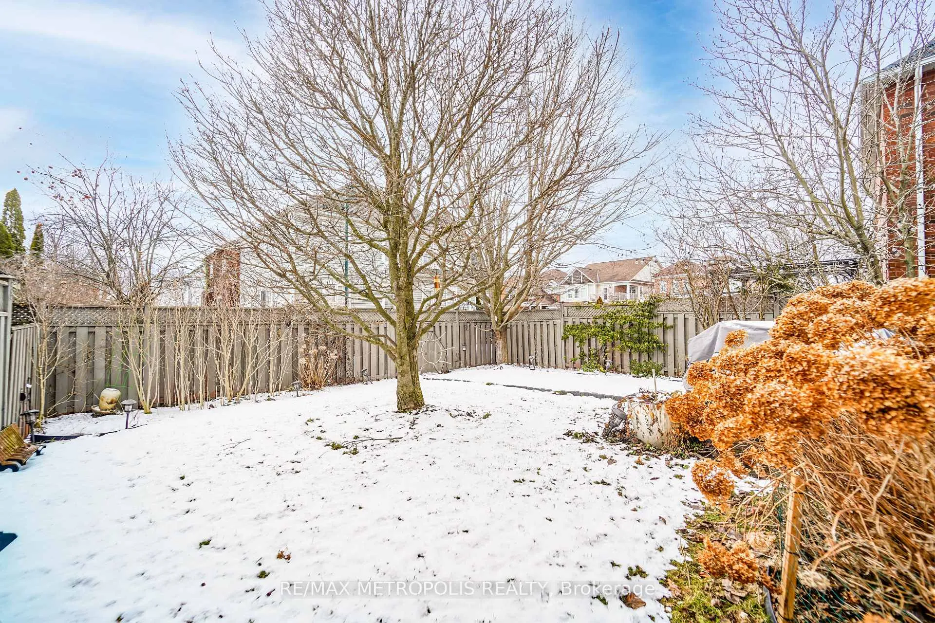 Photo 31 of 15 Lilley Avenue, Ajax, South East — HOMEH