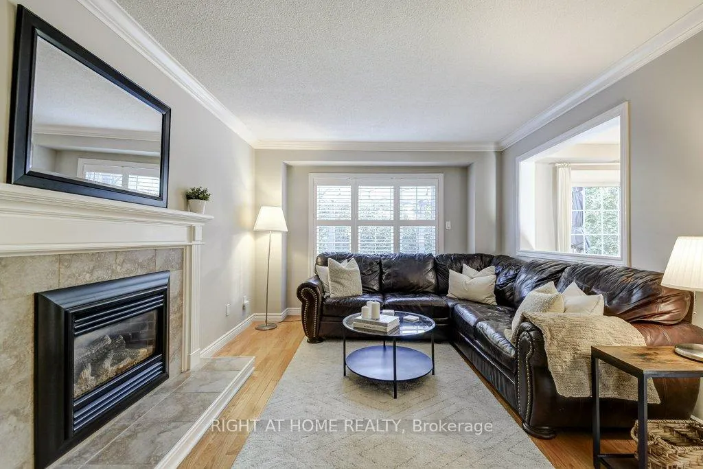 Photo 22 of 2444 Butternut Crescent, Burlington, Headon — HOMEH