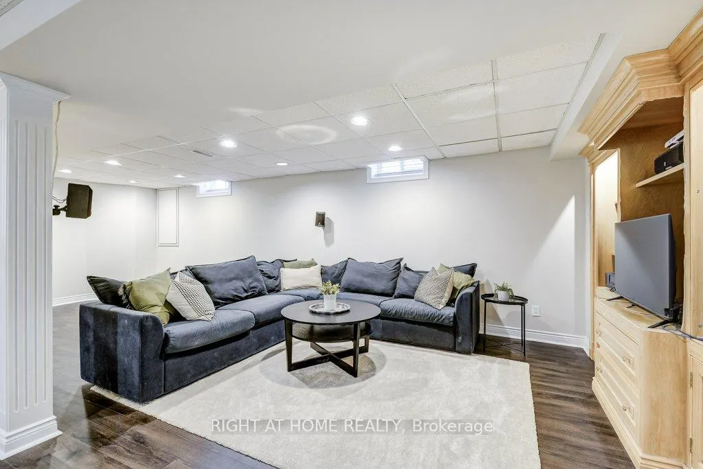 Photo 36 of 2444 Butternut Crescent, Burlington, Headon — HOMEH