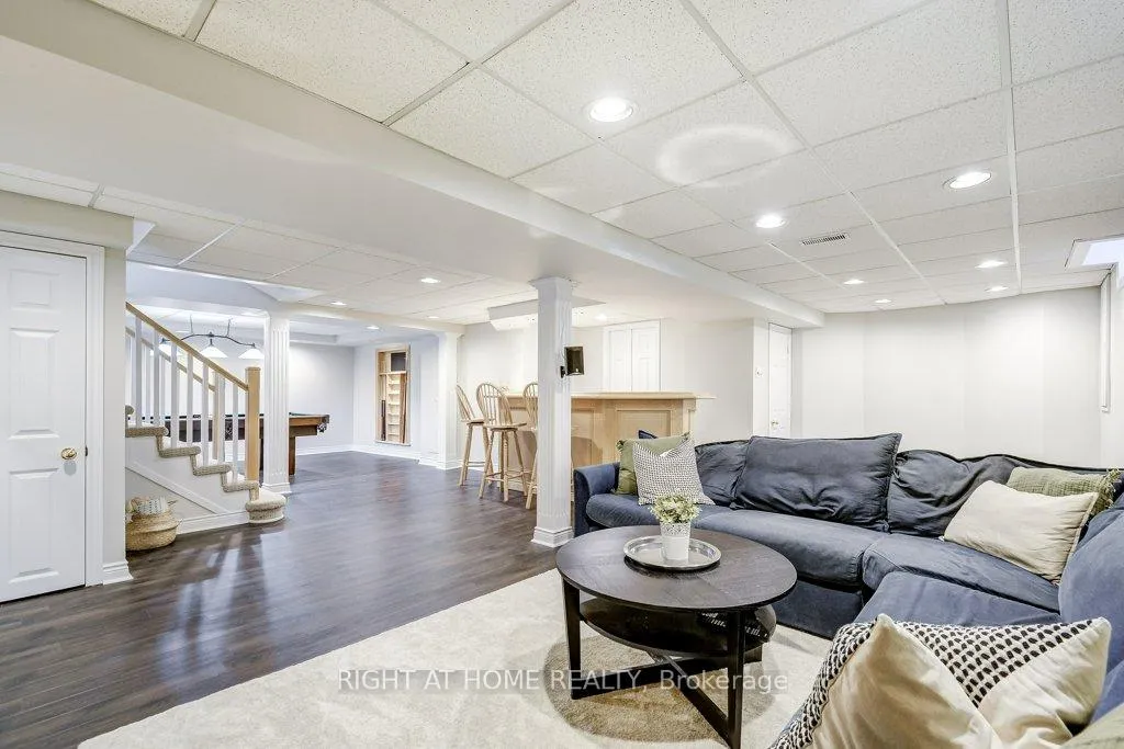 Photo 37 of 2444 Butternut Crescent, Burlington, Headon — HOMEH