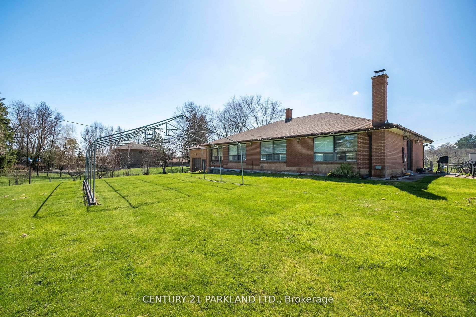 Photo 9 of 14420 Jane Street, King, Rural King — HOMEH