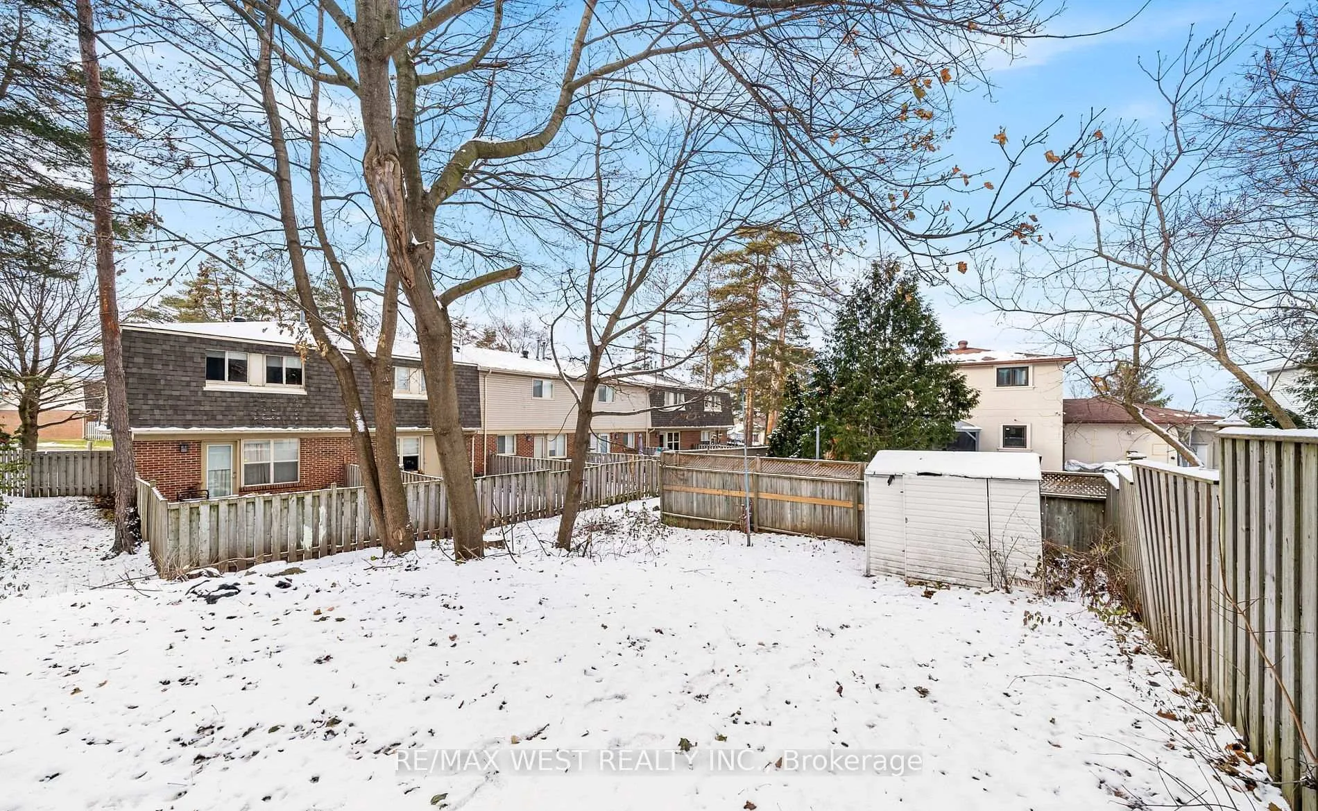 Photo 19 of Unit Main, 36 Wilson Court, Barrie, Allandale Heights — HOMEH