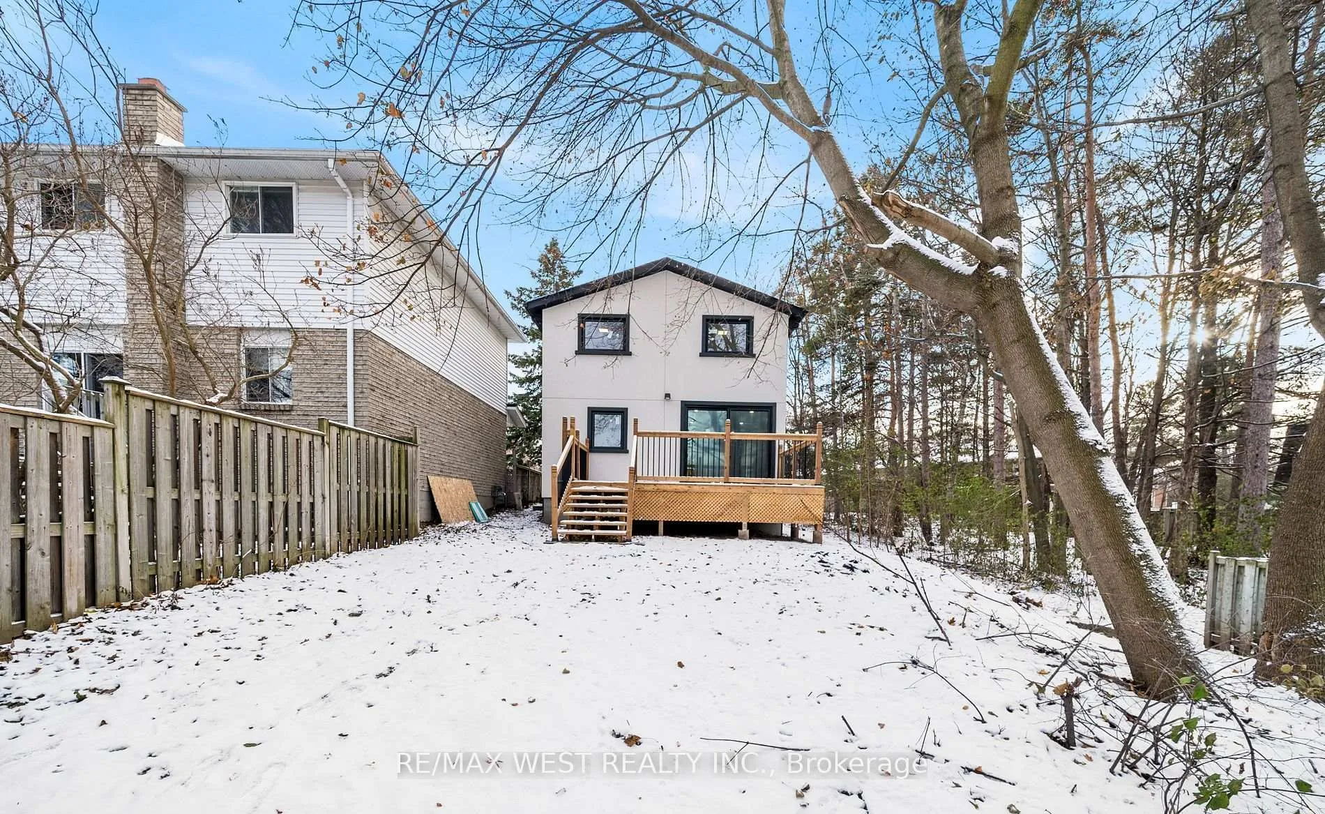 Photo 22 of Unit Main, 36 Wilson Court, Barrie, Allandale Heights — HOMEH