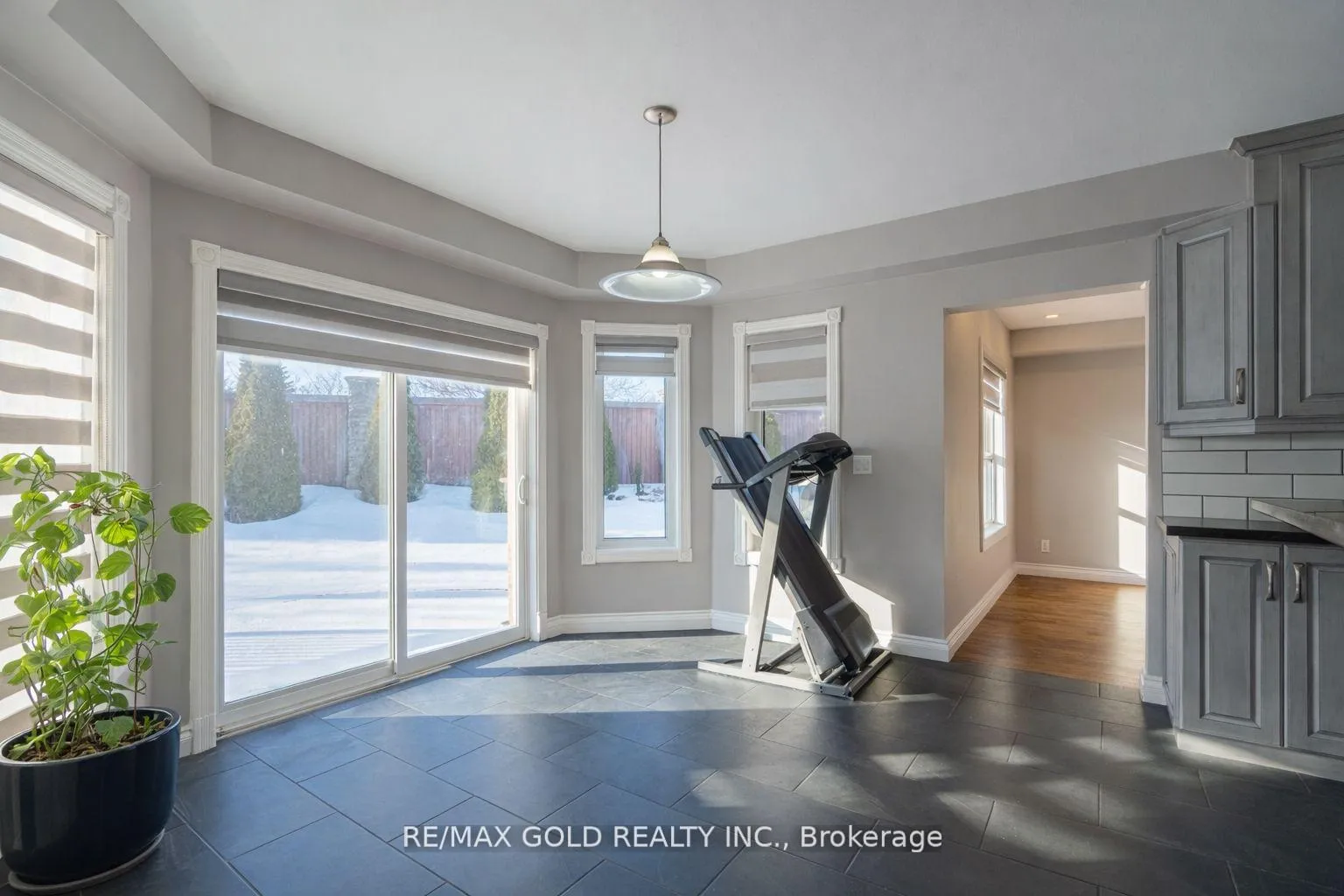 Photo 10 of 32 Courtsfield Crescent, Brampton, Fletcher's Meadow — HOMEH