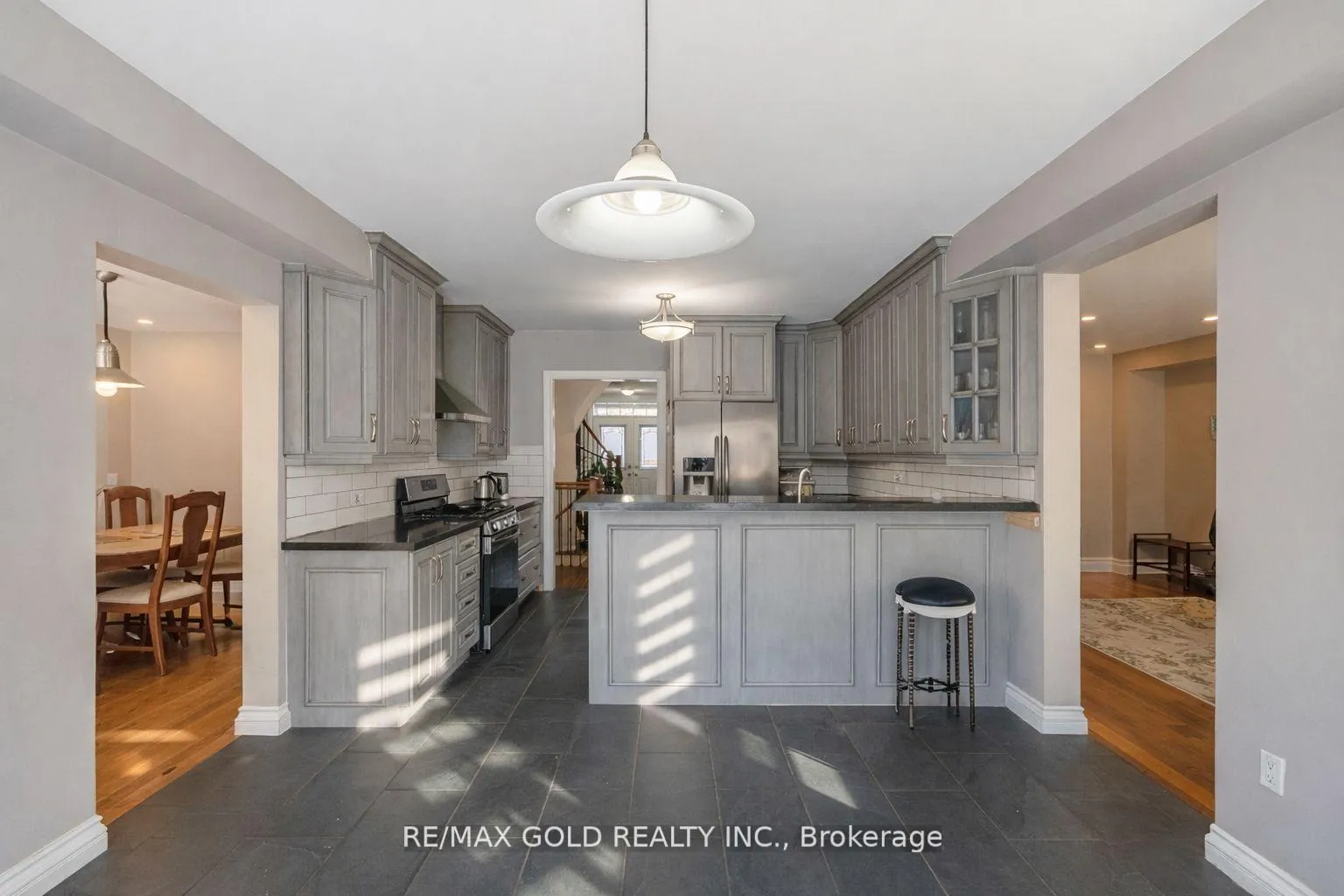 Photo 11 of 32 Courtsfield Crescent, Brampton, Fletcher's Meadow — HOMEH