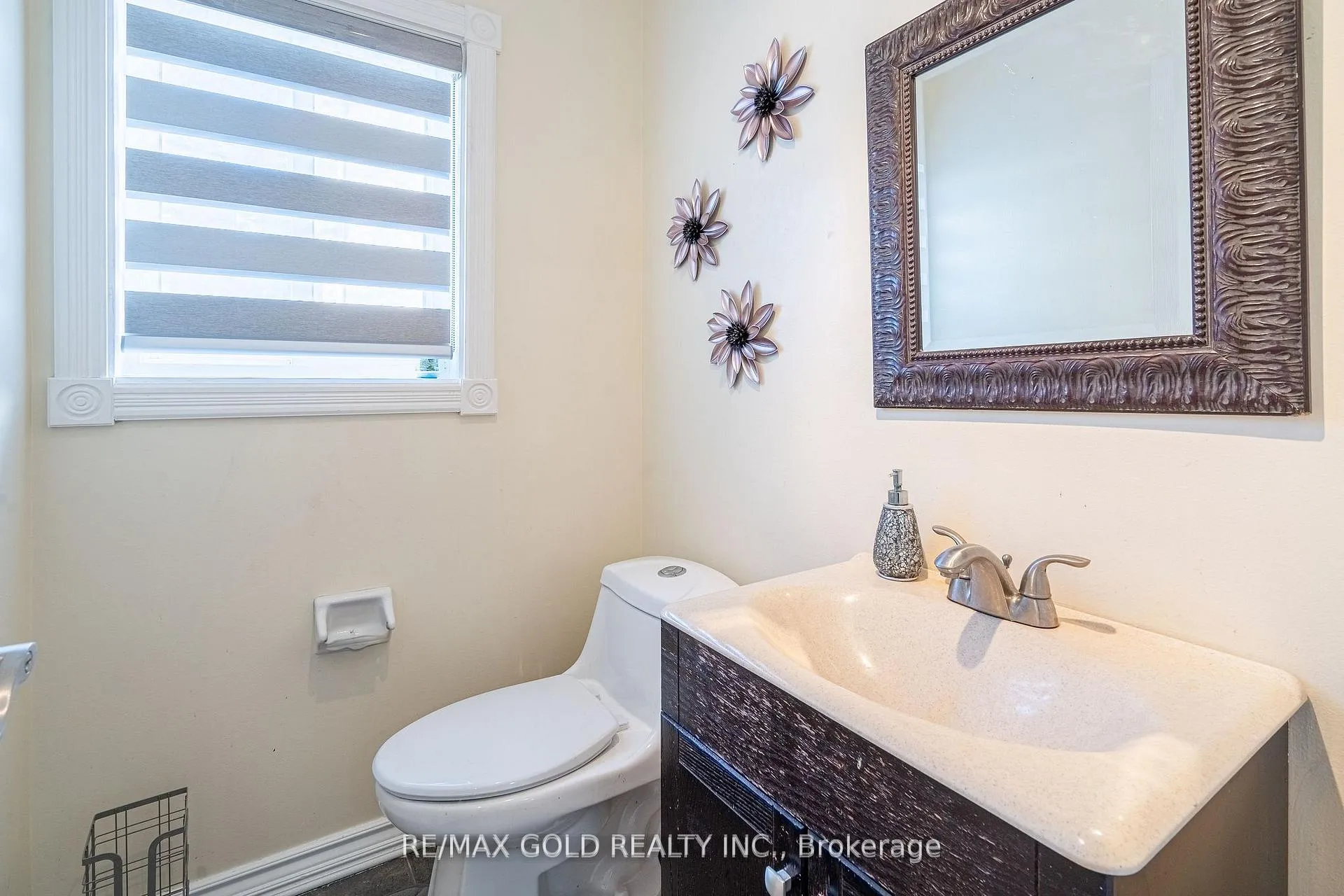 Photo 19 of 32 Courtsfield Crescent, Brampton, Fletcher's Meadow — HOMEH