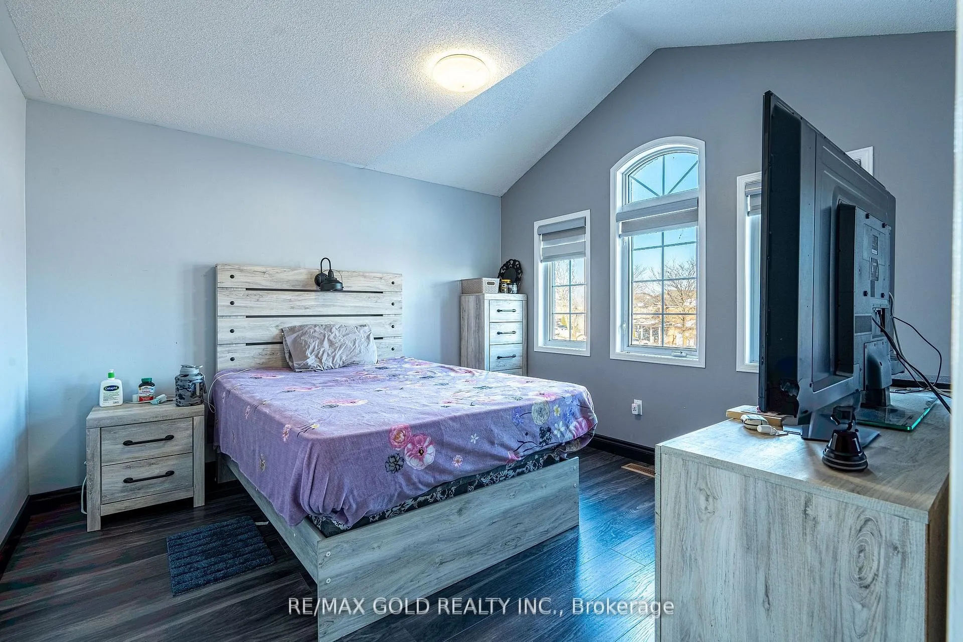 Photo 35 of 32 Courtsfield Crescent, Brampton, Fletcher's Meadow — HOMEH