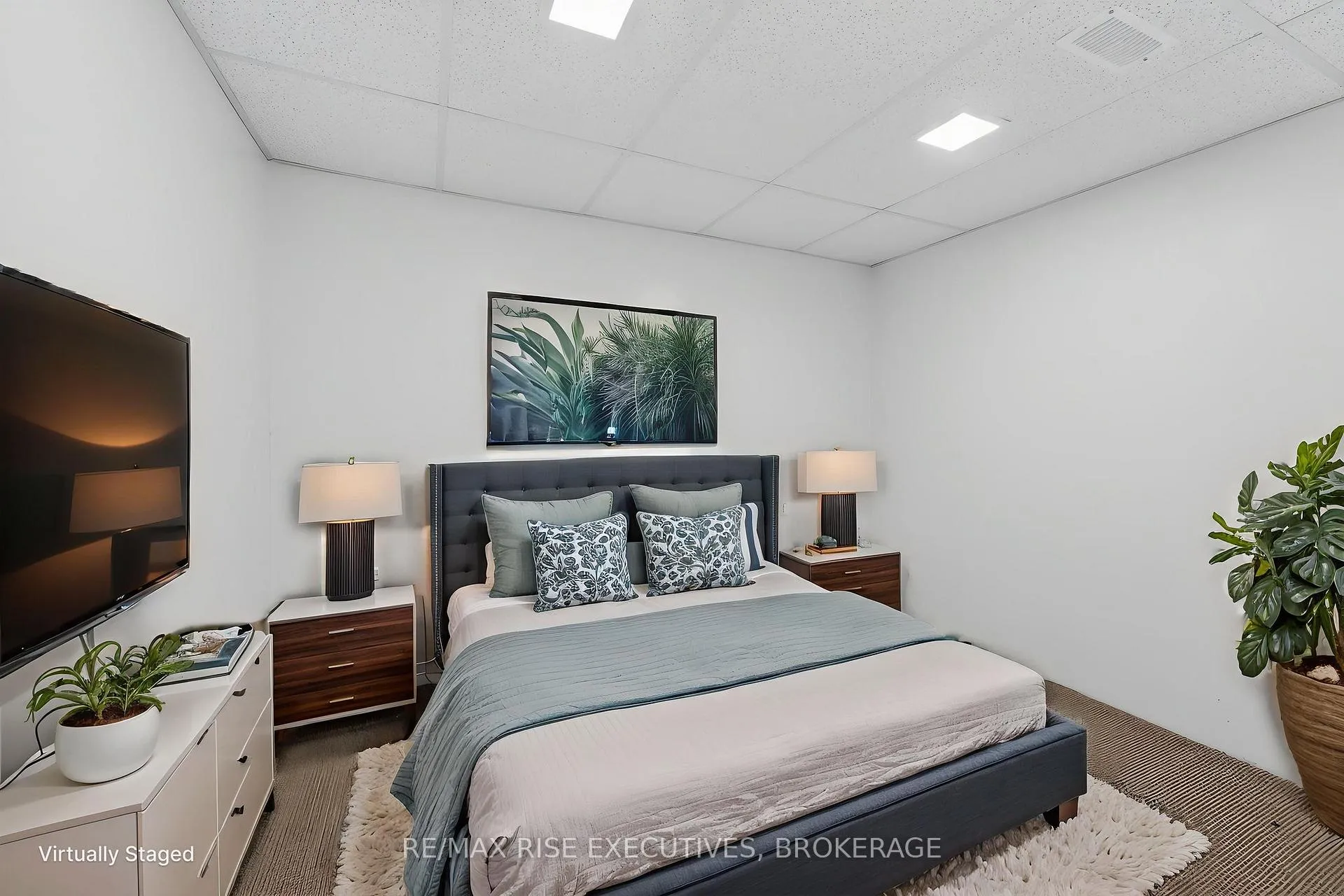 Photo 32 of 788 Meadowood Road, Kingston, South of Taylor-Kidd Blvd — HOMEH