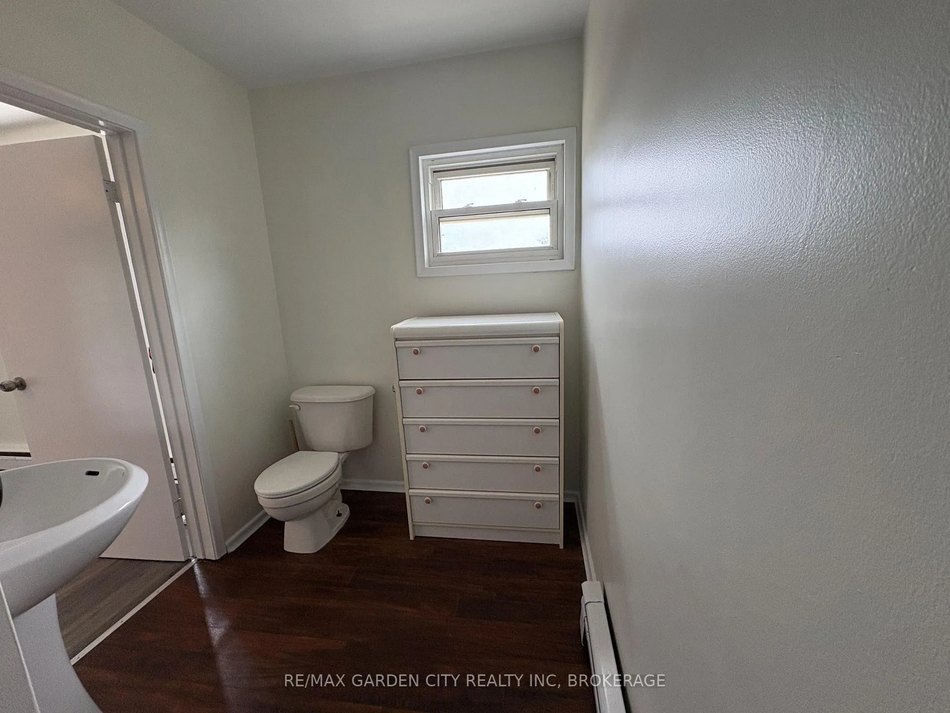 Photo 10 of Unit 4, 1419 Pelham Street, Pelham, Fonthill — HOMEH