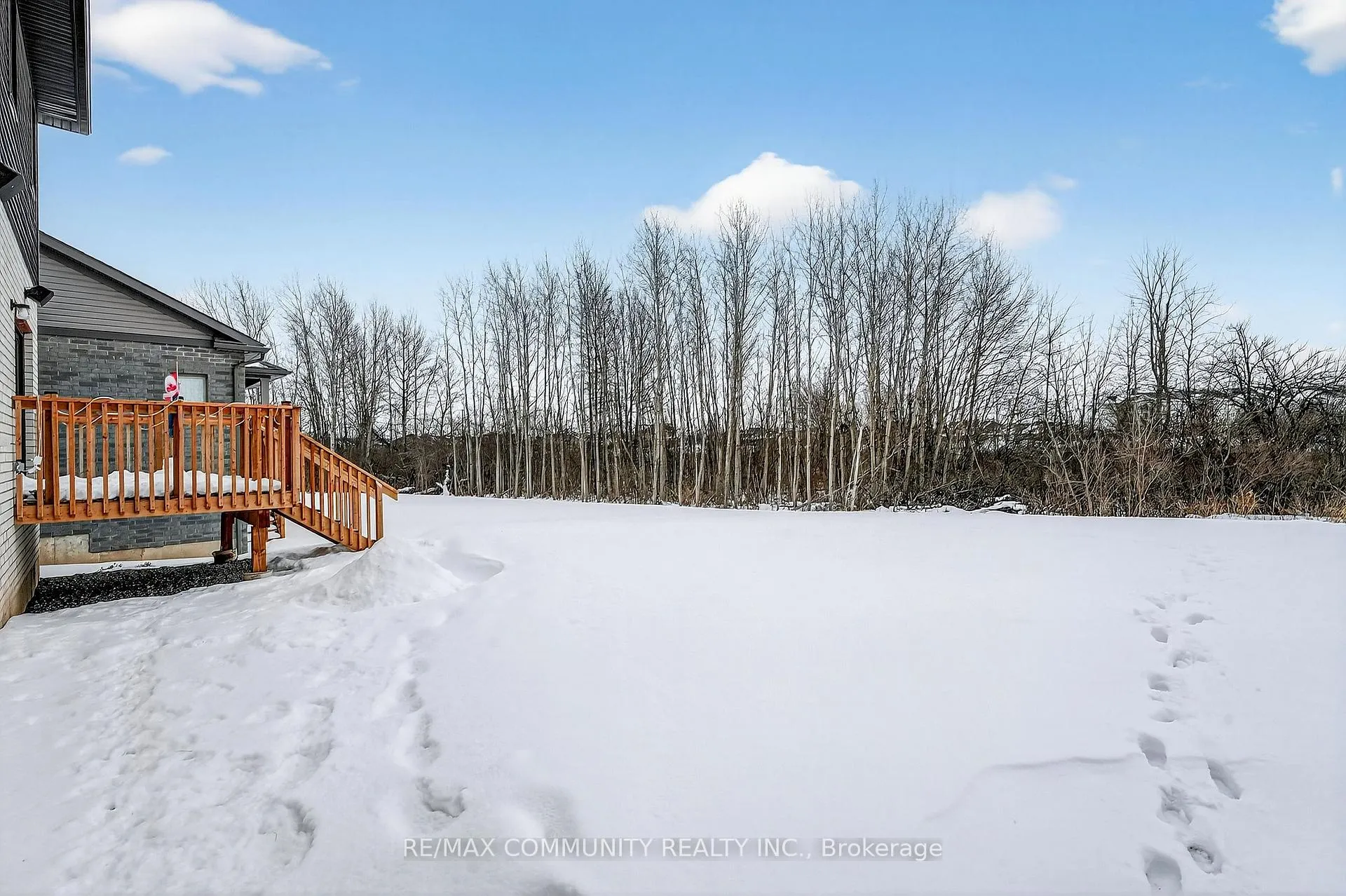 Photo 15 of 95 Westcott Road, Welland, West Welland — HOMEH