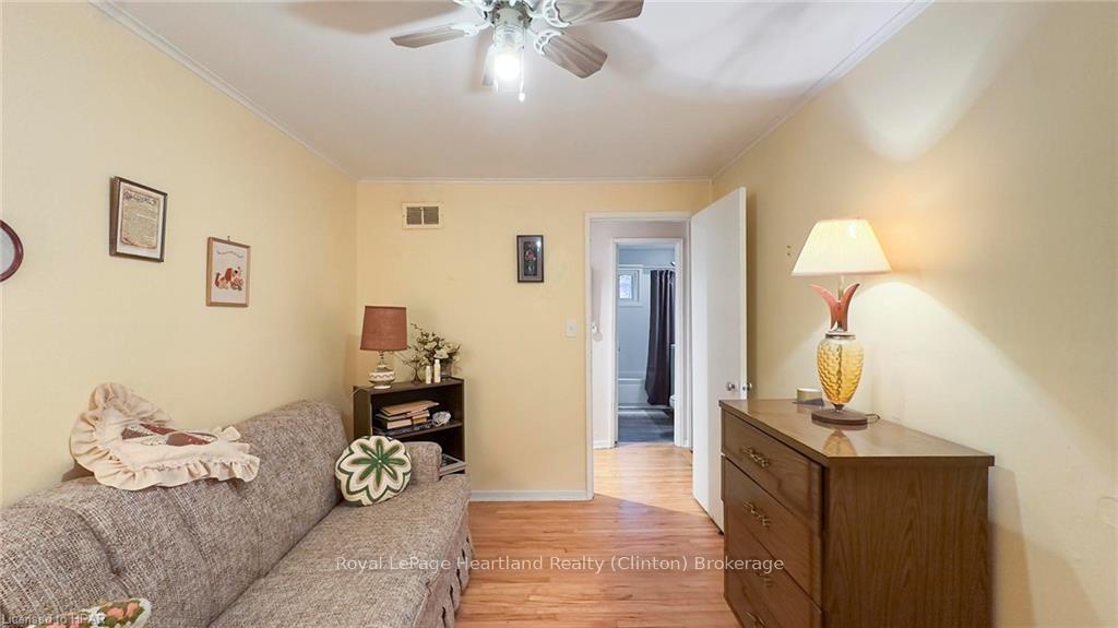 Photo 21 of 53 Victoria Boulevard, Huron East, Vanastra — HOMEH