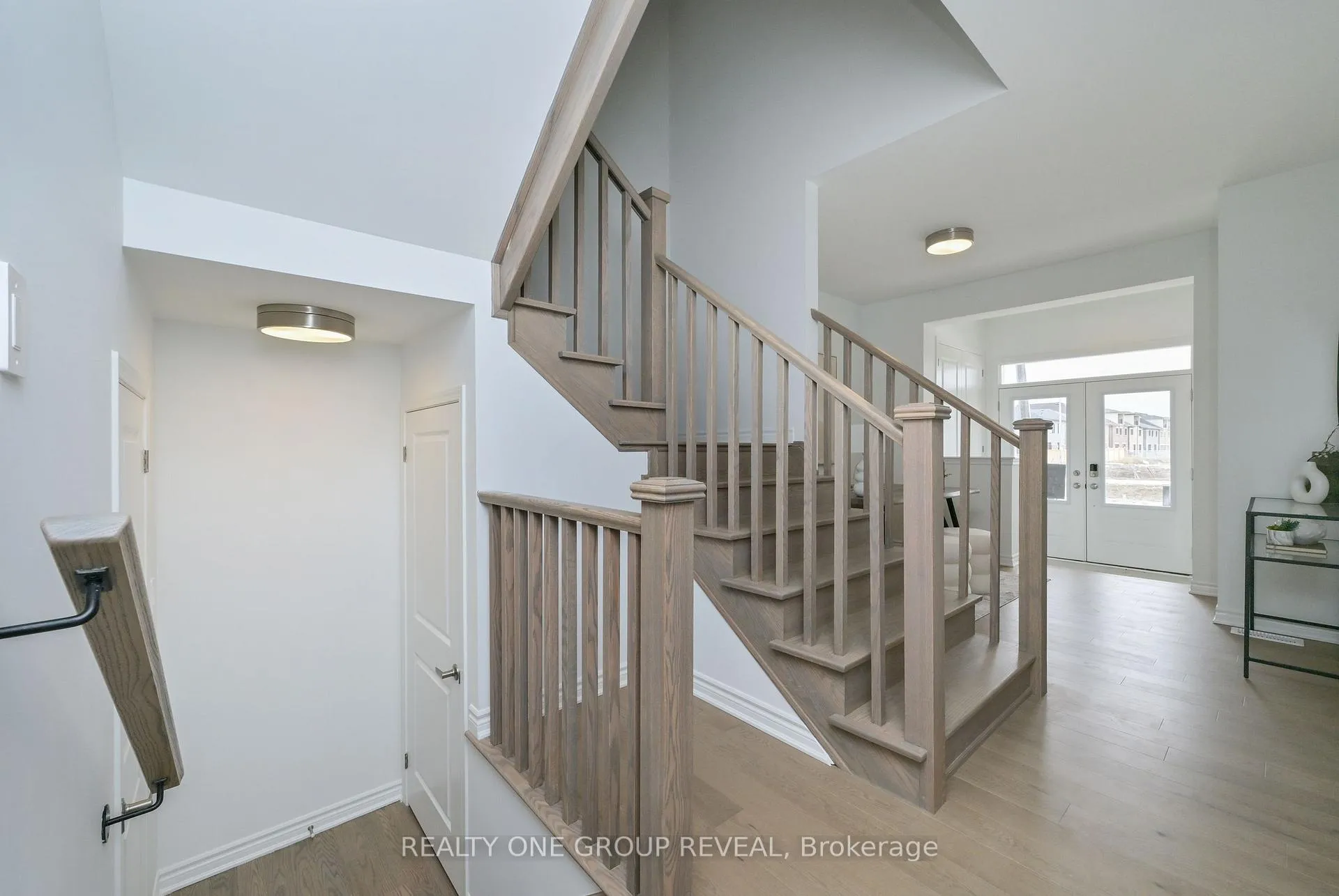 Photo 4 of 54 Jade Blossom Avenue, Markham, Cornell — HOMEH