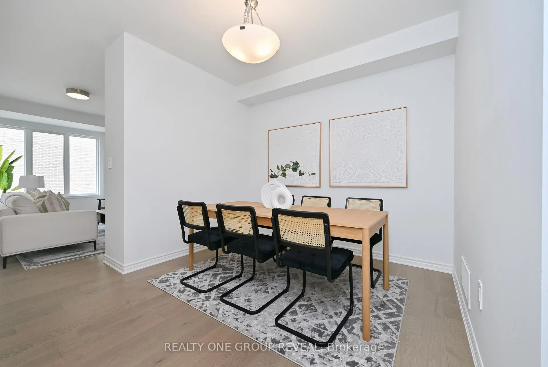 Photo 7 of 54 Jade Blossom Avenue, Markham, Cornell — HOMEH