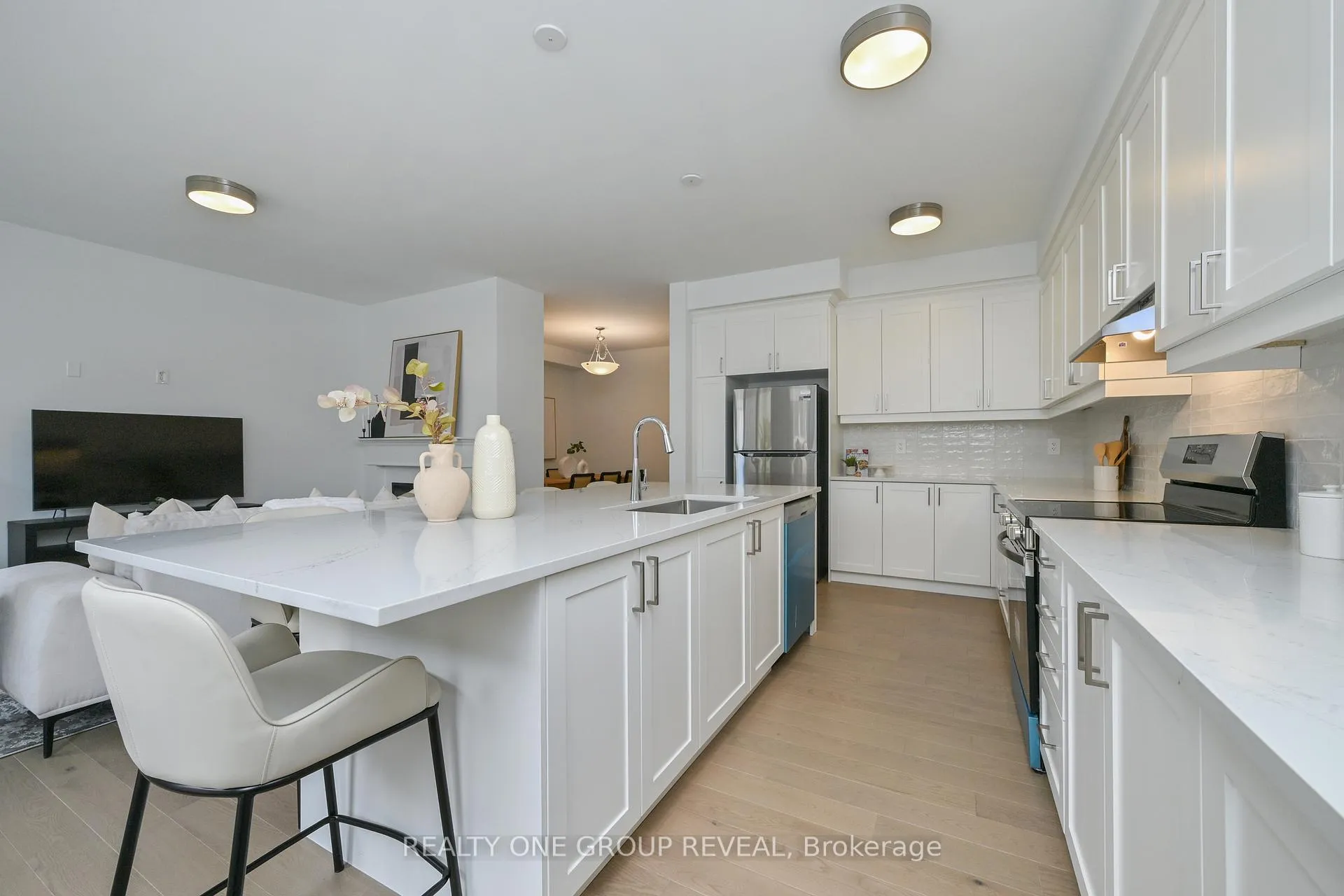 Photo 13 of 54 Jade Blossom Avenue, Markham, Cornell — HOMEH