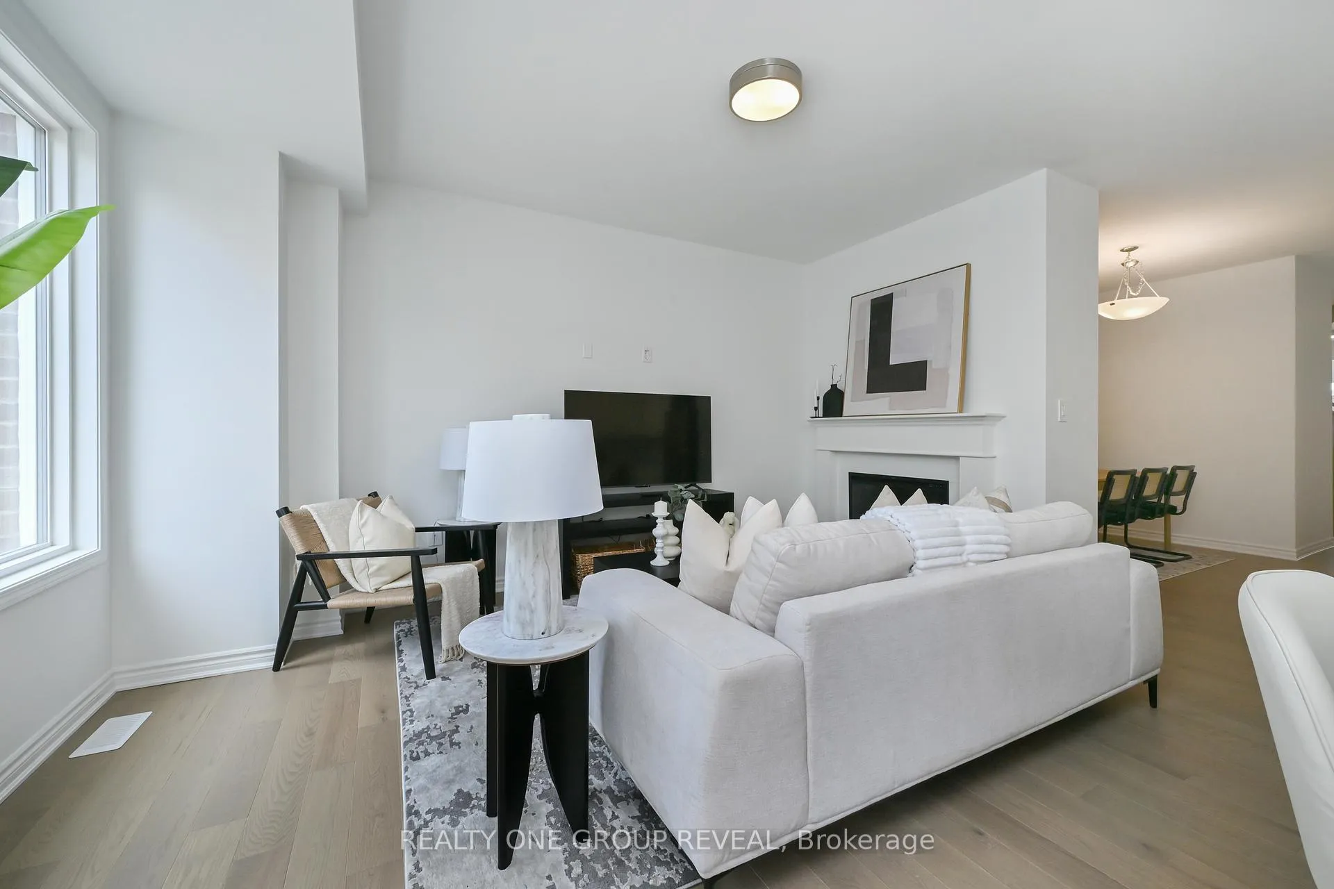 Photo 16 of 54 Jade Blossom Avenue, Markham, Cornell — HOMEH