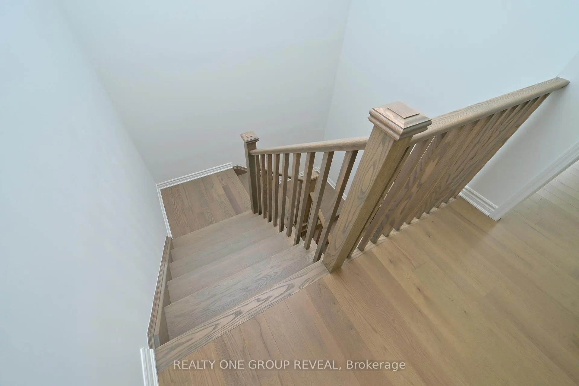 Photo 22 of 54 Jade Blossom Avenue, Markham, Cornell — HOMEH