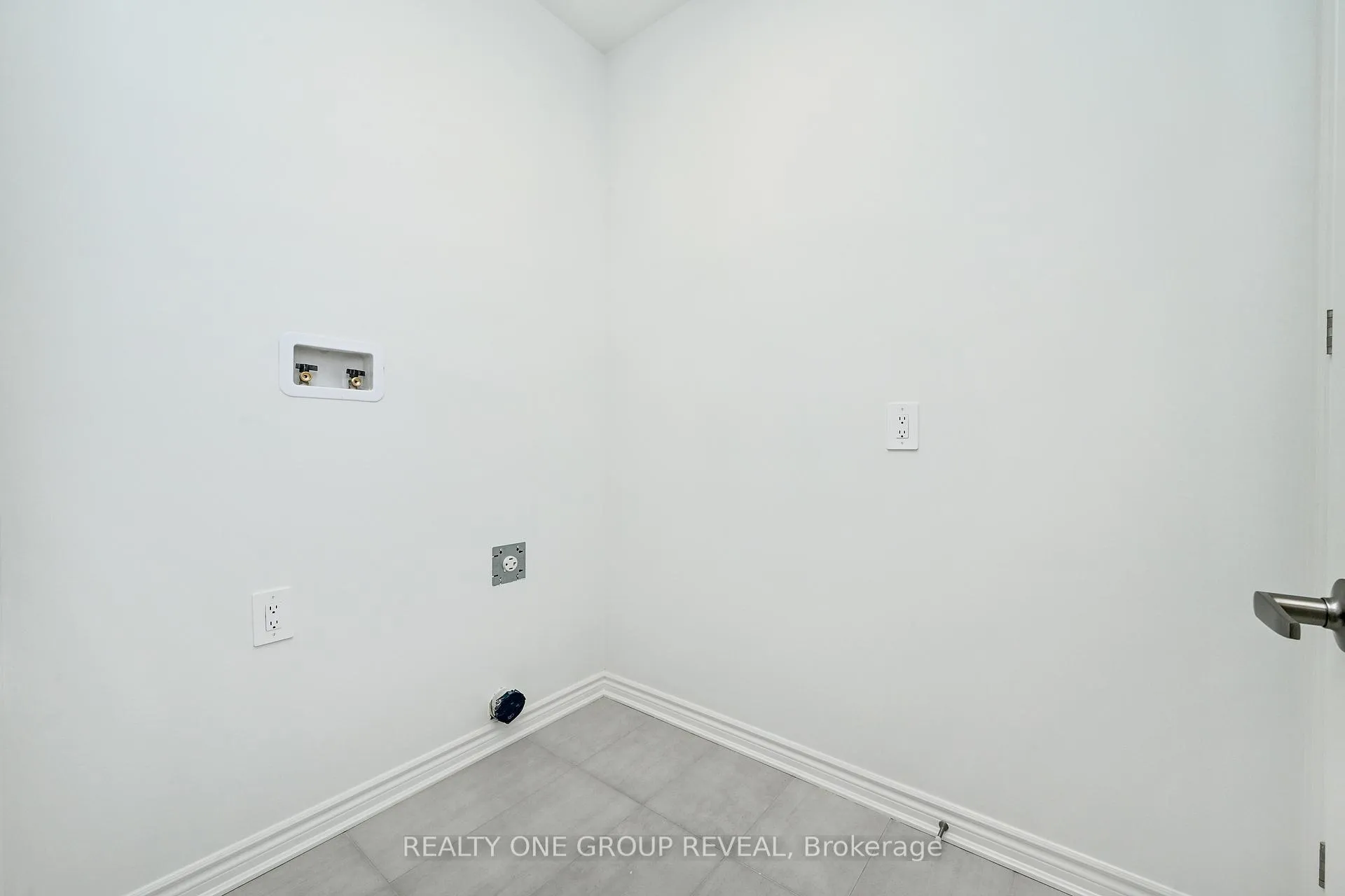 Photo 35 of 54 Jade Blossom Avenue, Markham, Cornell — HOMEH