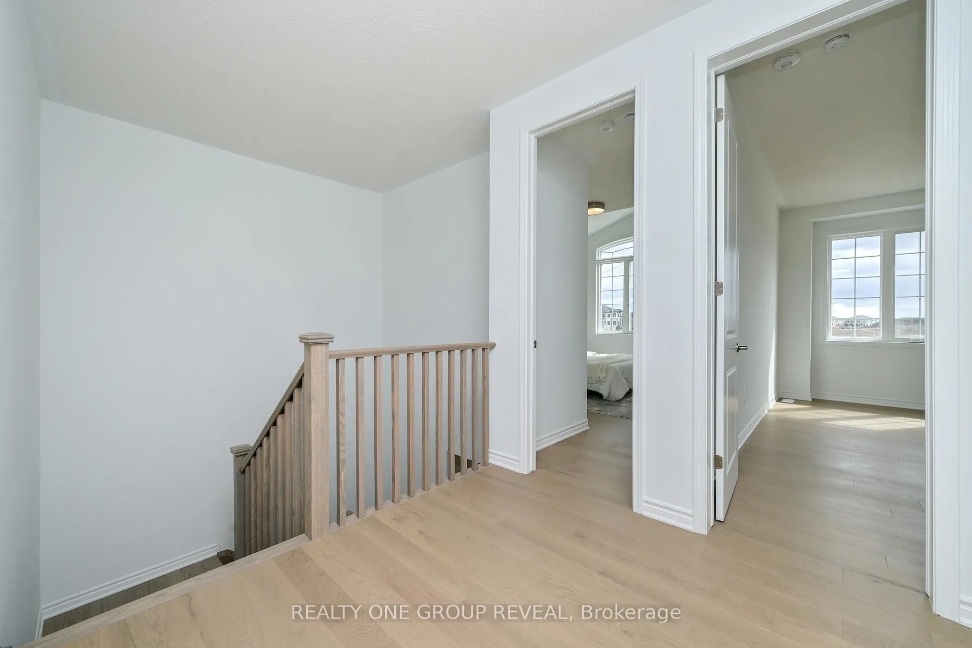 Photo 37 of 54 Jade Blossom Avenue, Markham, Cornell — HOMEH