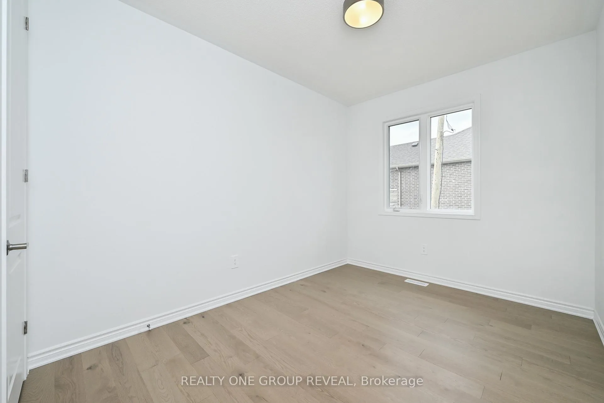 Photo 38 of 54 Jade Blossom Avenue, Markham, Cornell — HOMEH