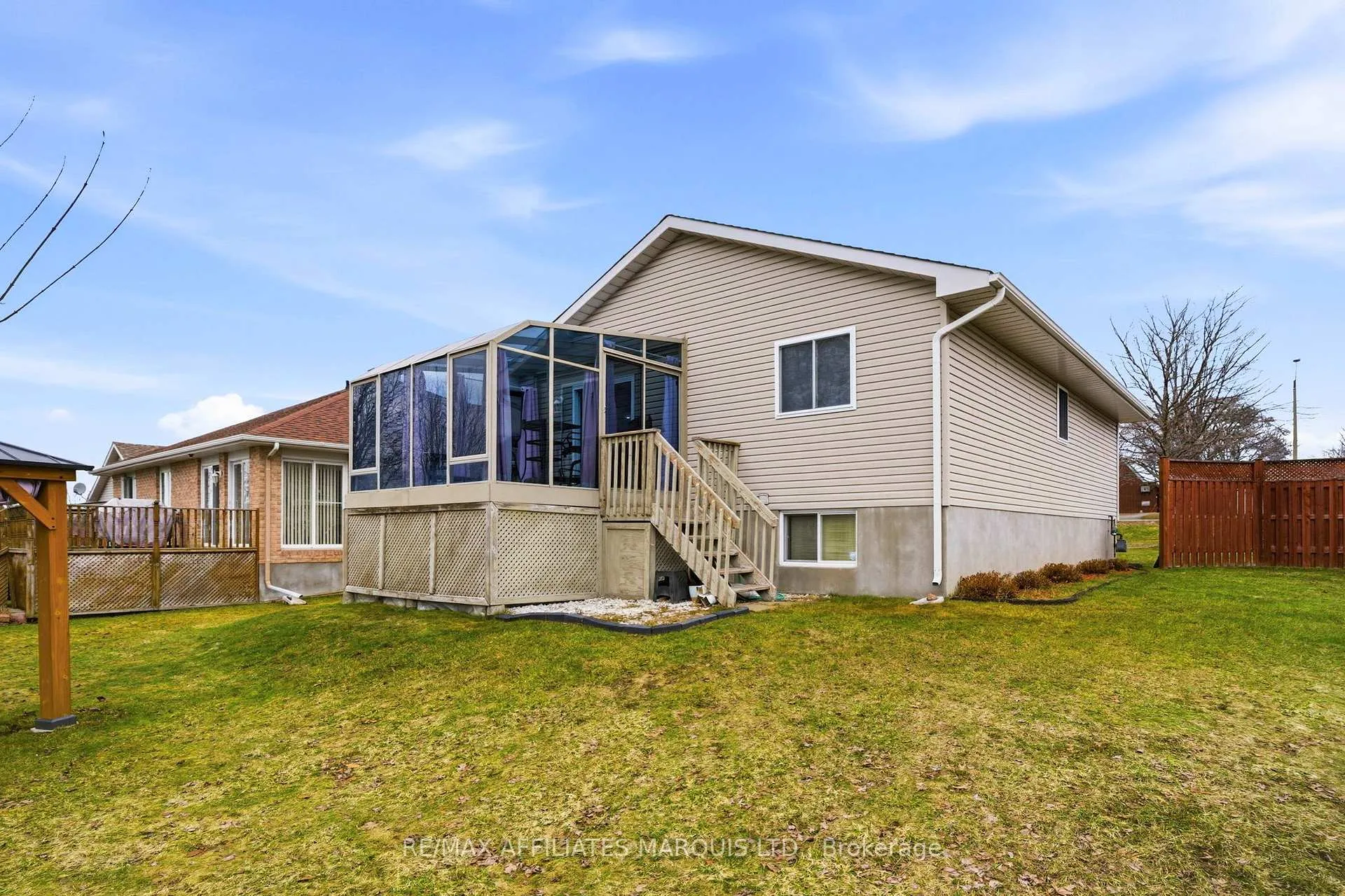 Photo 28 of 2000 Blessed Sacrament Drive, Cornwall — HOMEH