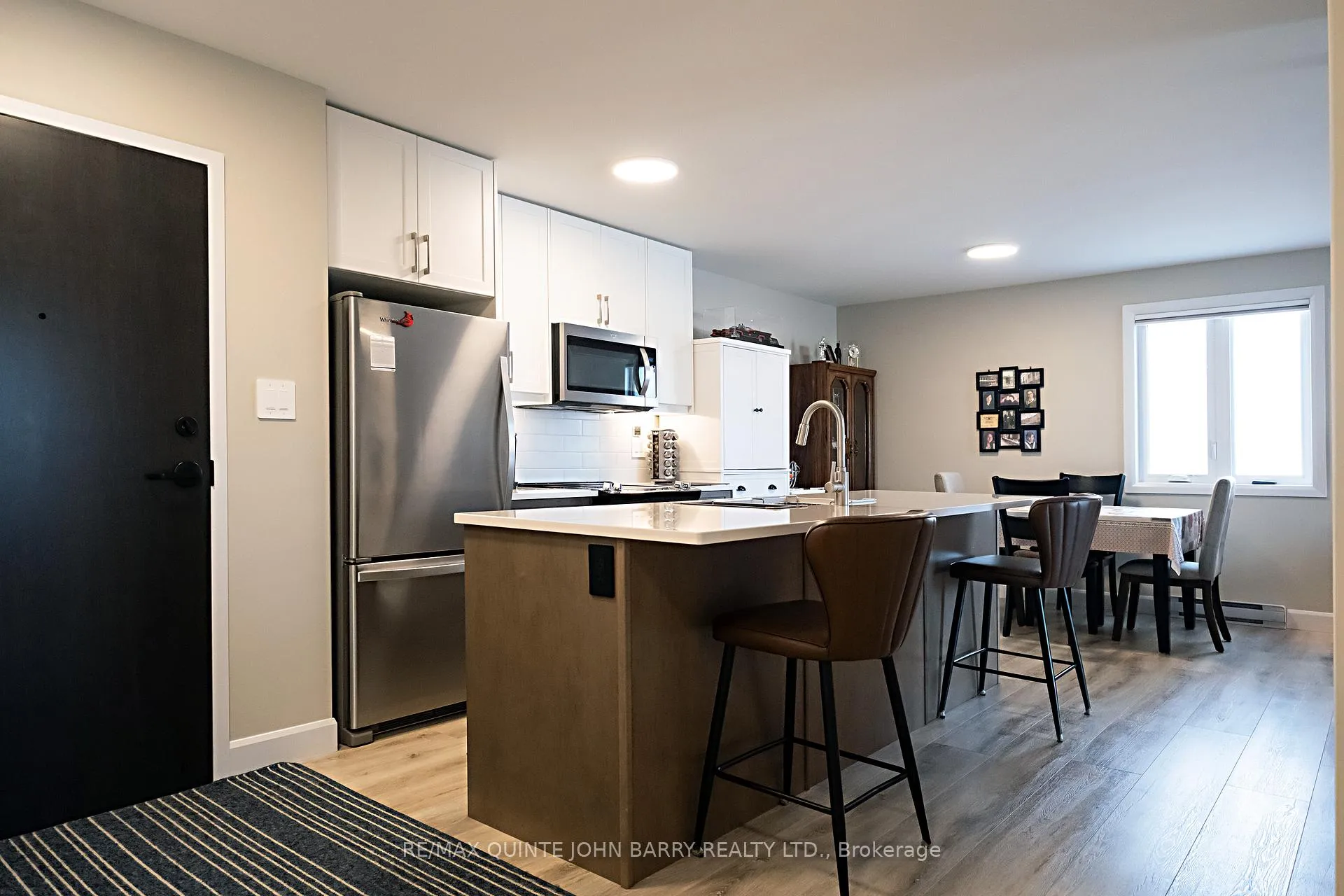 Photo 8 of 211-20 Hillside Meadow Drive, Quinte West, Murray Ward — HOMEH
