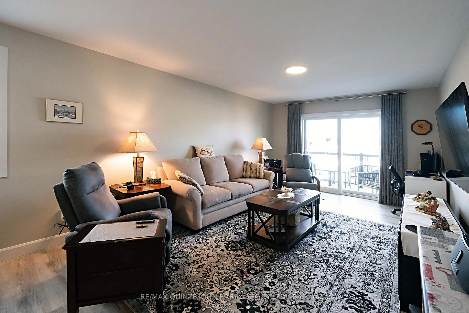 Photo 15 of 211-20 Hillside Meadow Drive, Quinte West, Murray Ward — HOMEH