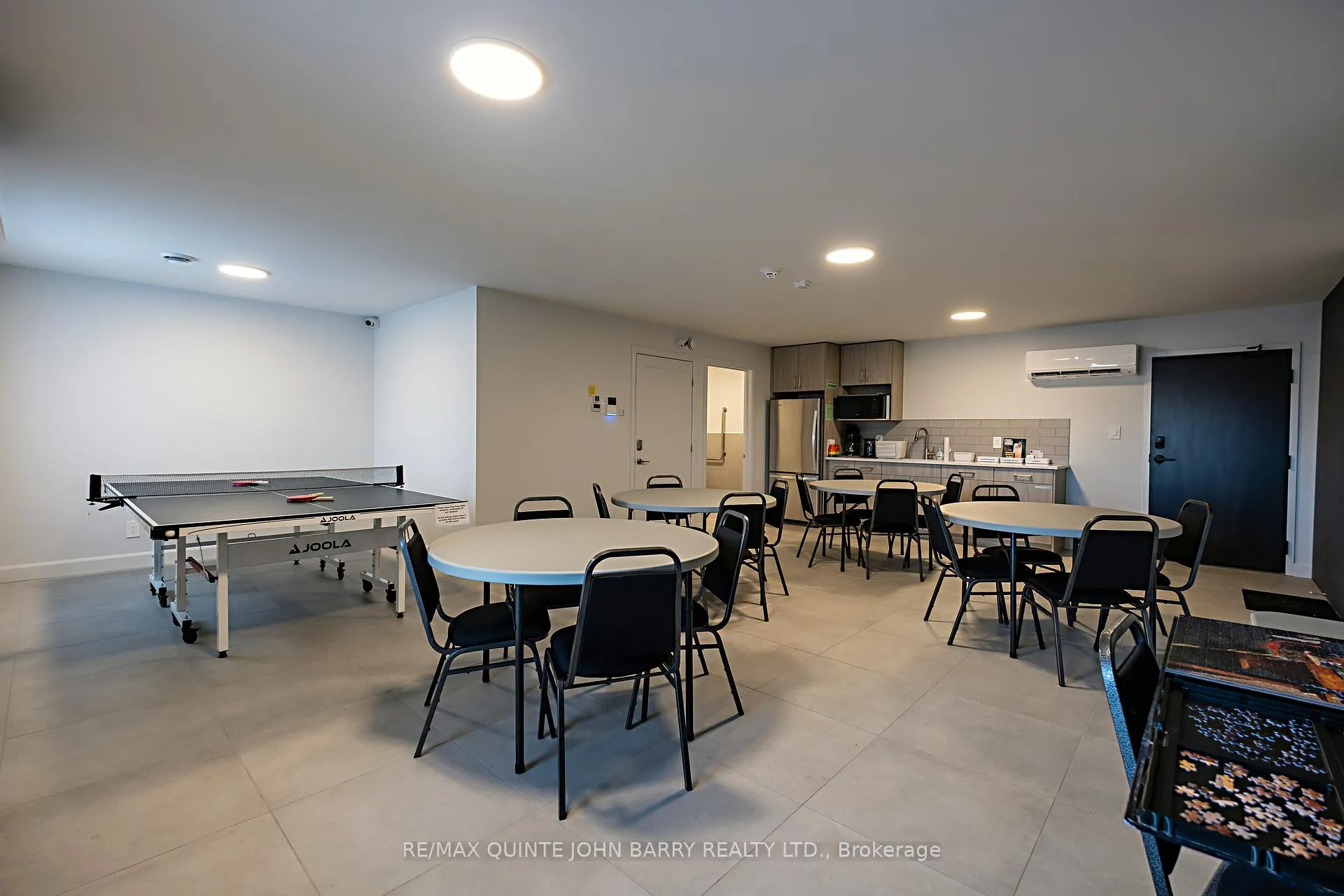 Photo 22 of 211-20 Hillside Meadow Drive, Quinte West, Murray Ward — HOMEH