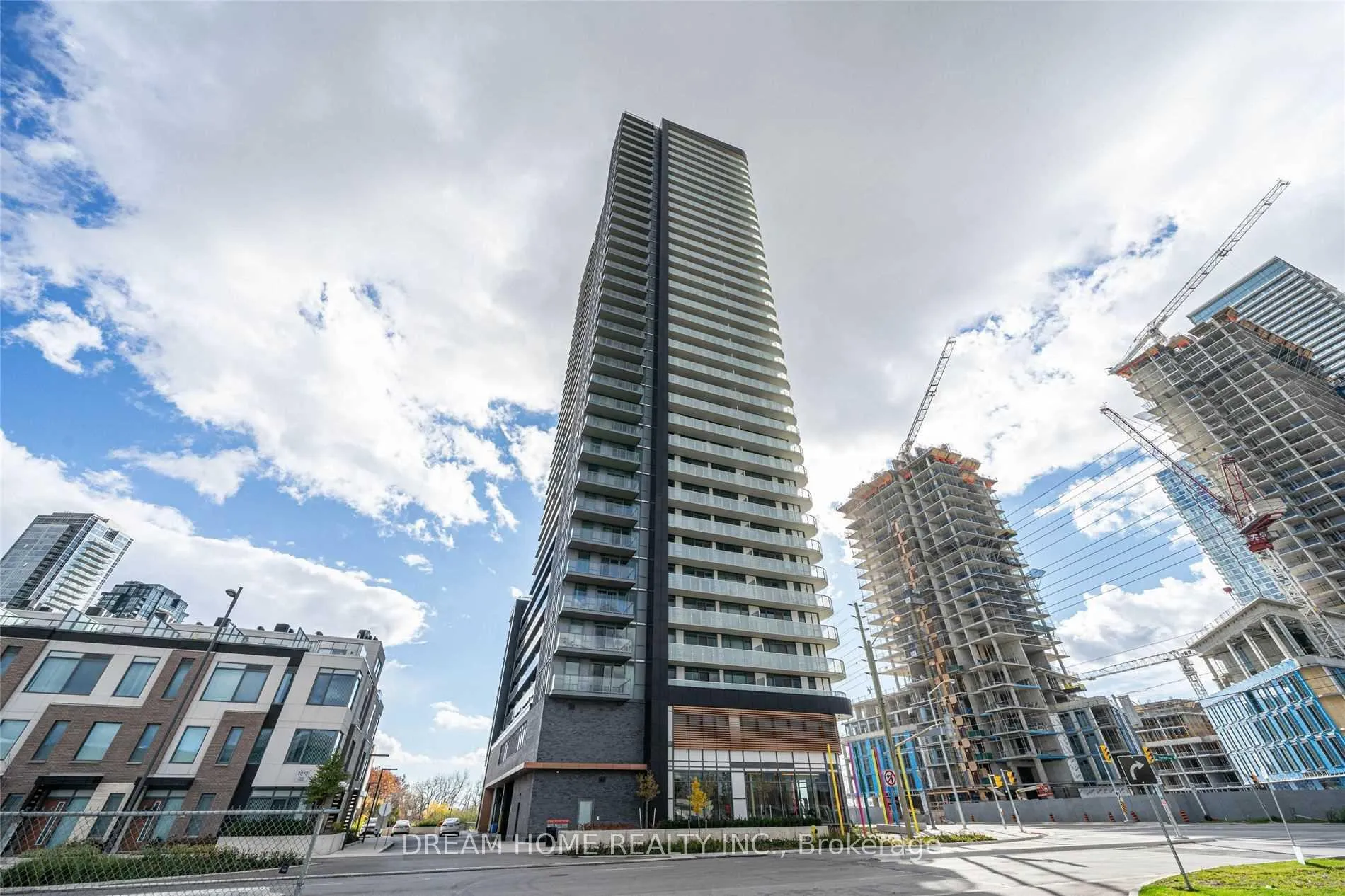 Photo 1 of Unit 1615, 7895 Jane Street, Vaughan, Concord — HOMEH