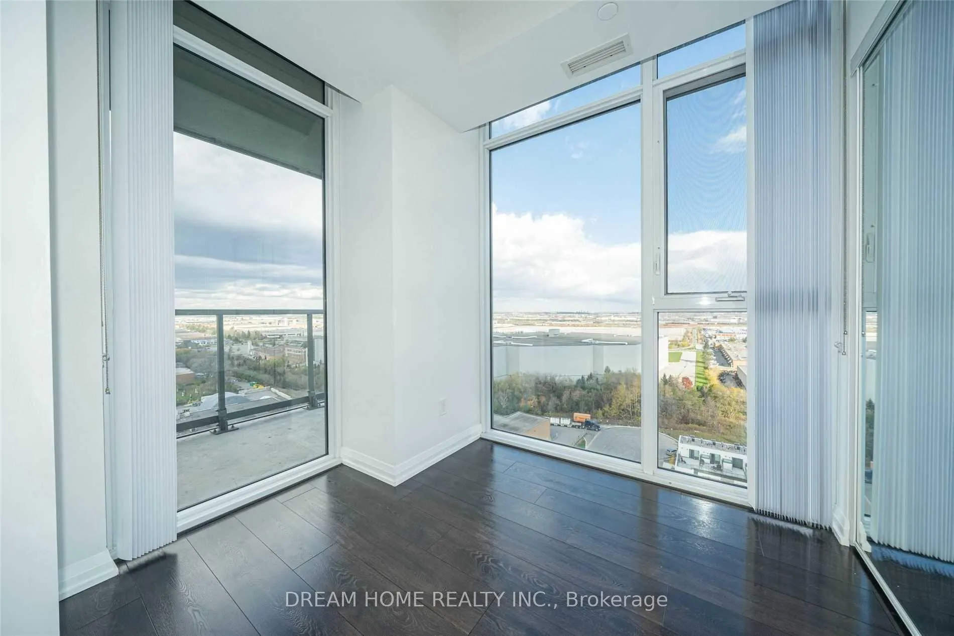 Photo 7 of Unit 1615, 7895 Jane Street, Vaughan, Concord — HOMEH