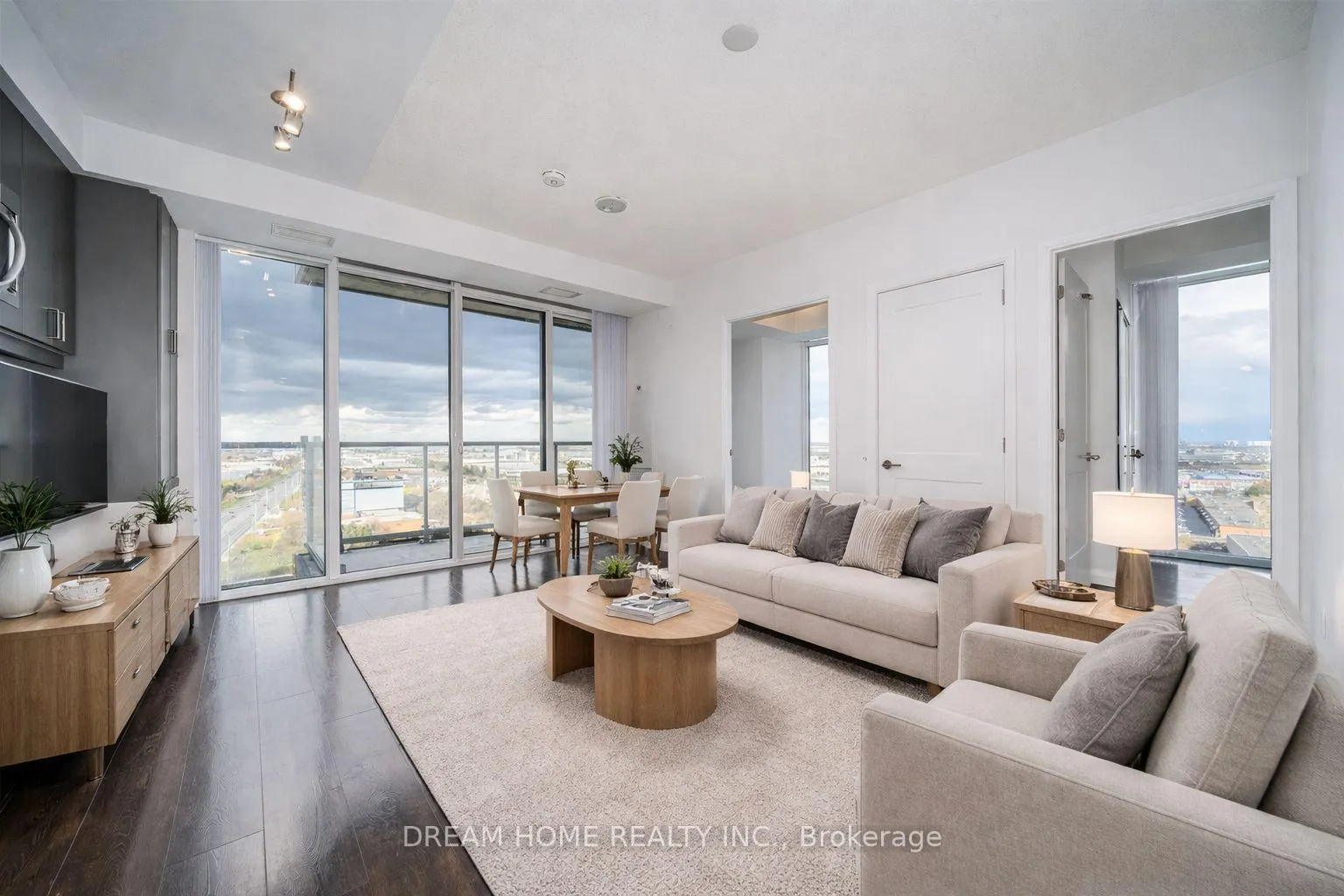 Photo 14 of Unit 1615, 7895 Jane Street, Vaughan, Concord — HOMEH