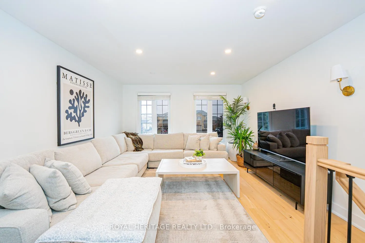 Photo 24 of 27 Opera Place N, Vaughan, East Woodbridge — HOMEH