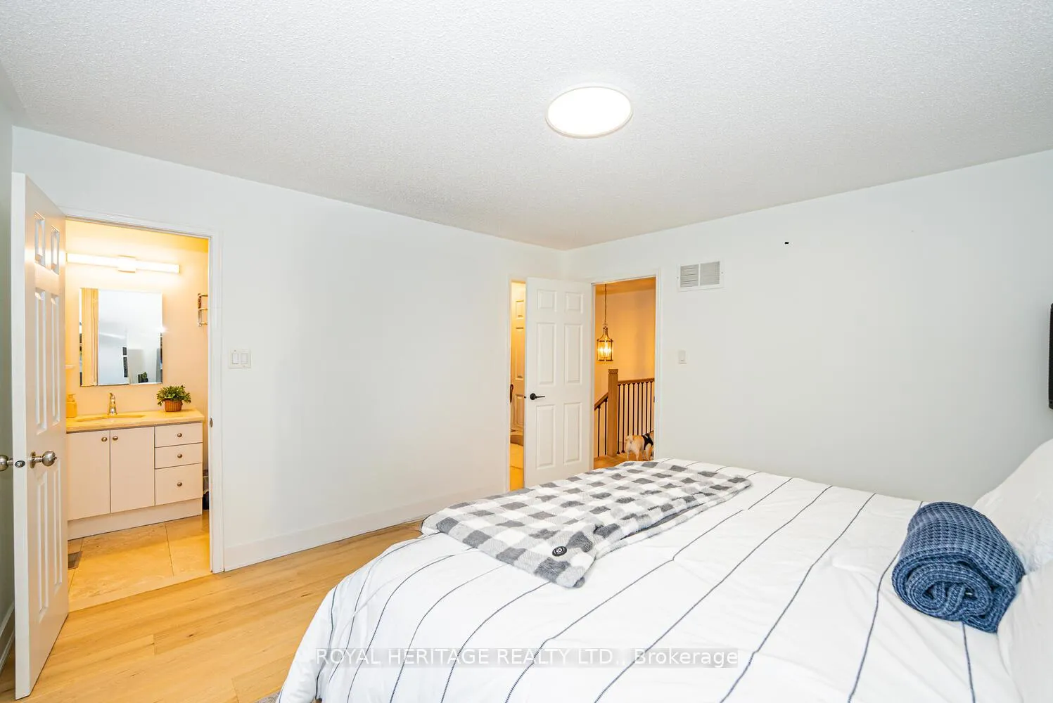 Photo 30 of 27 Opera Place N, Vaughan, East Woodbridge — HOMEH