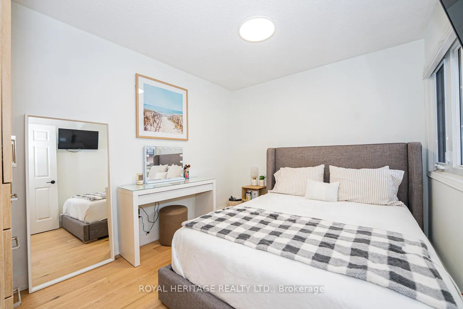 Photo 32 of 27 Opera Place N, Vaughan, East Woodbridge — HOMEH