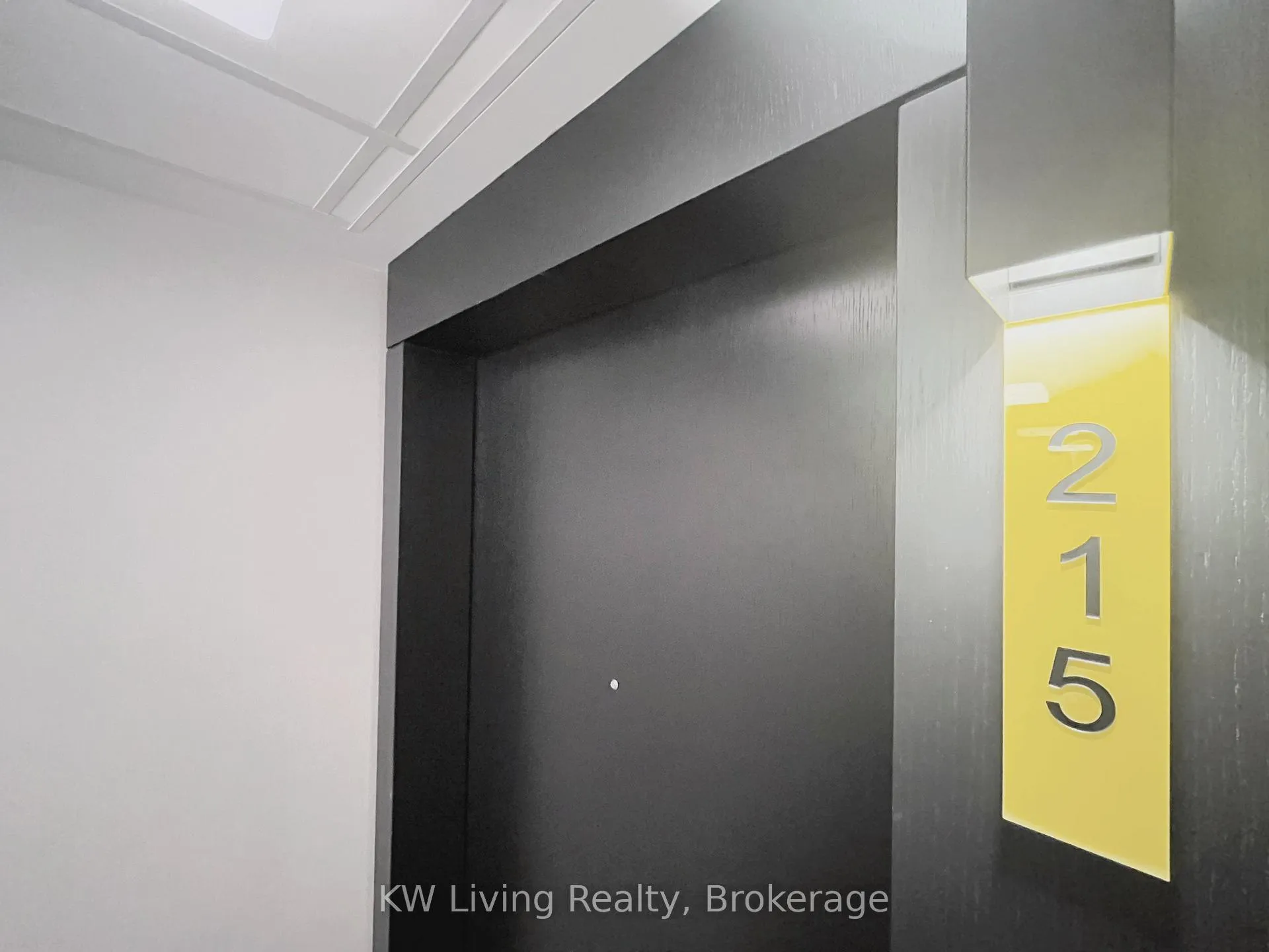 Photo 1 of Unit 215, 158 Front Street, Toronto, Moss Park — HOMEH